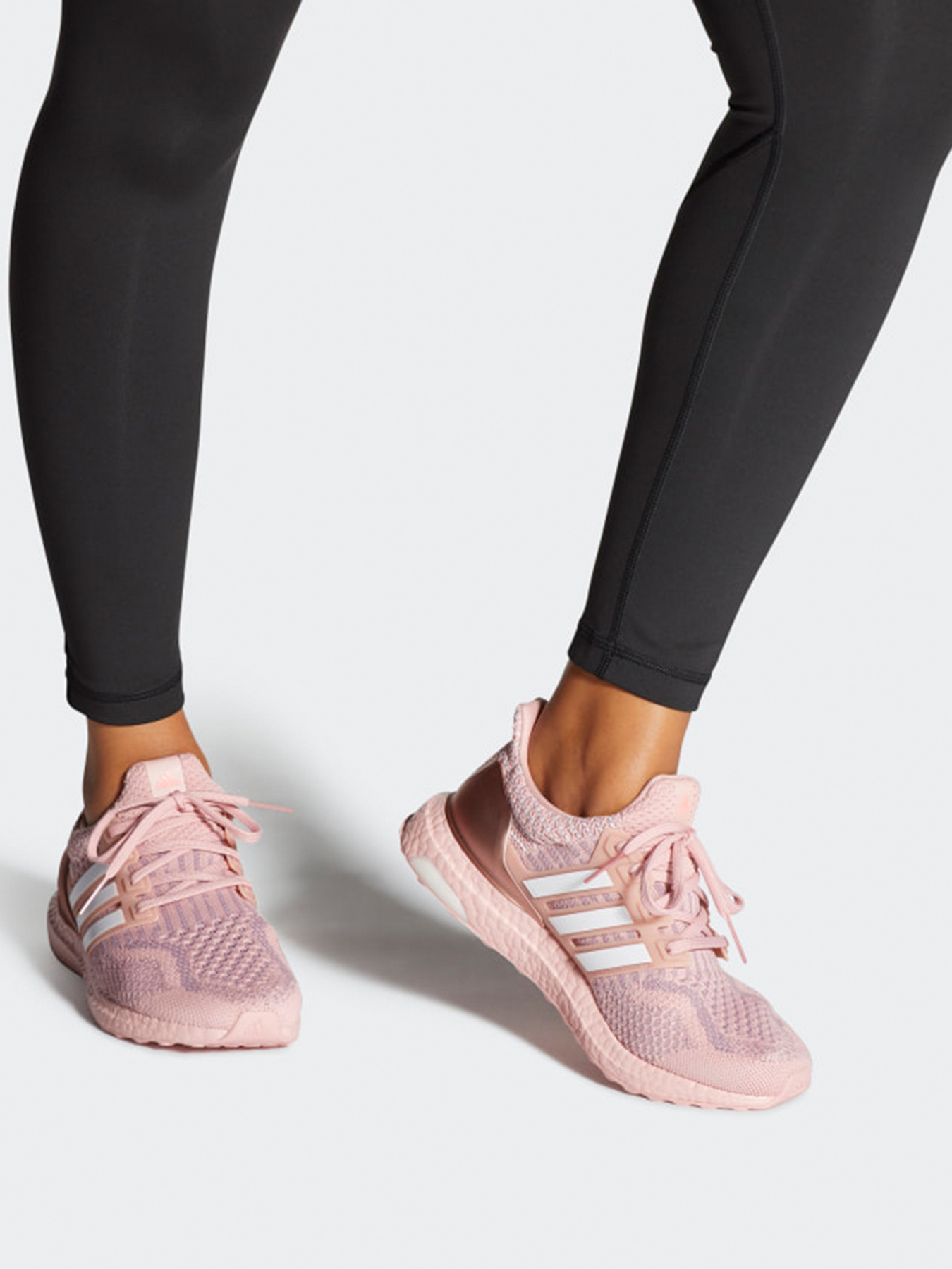 Кроссовки для бега Adidas Ultraboost 5.0 Dna модель GY7953 Фото