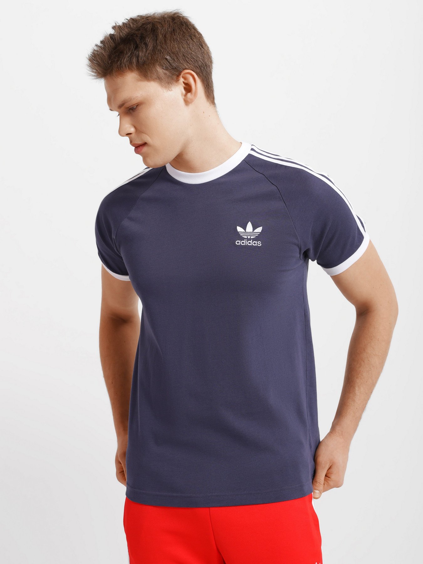 Футболка Adidas Adicolor Classics 3-Stripes модель HE9545 Фото