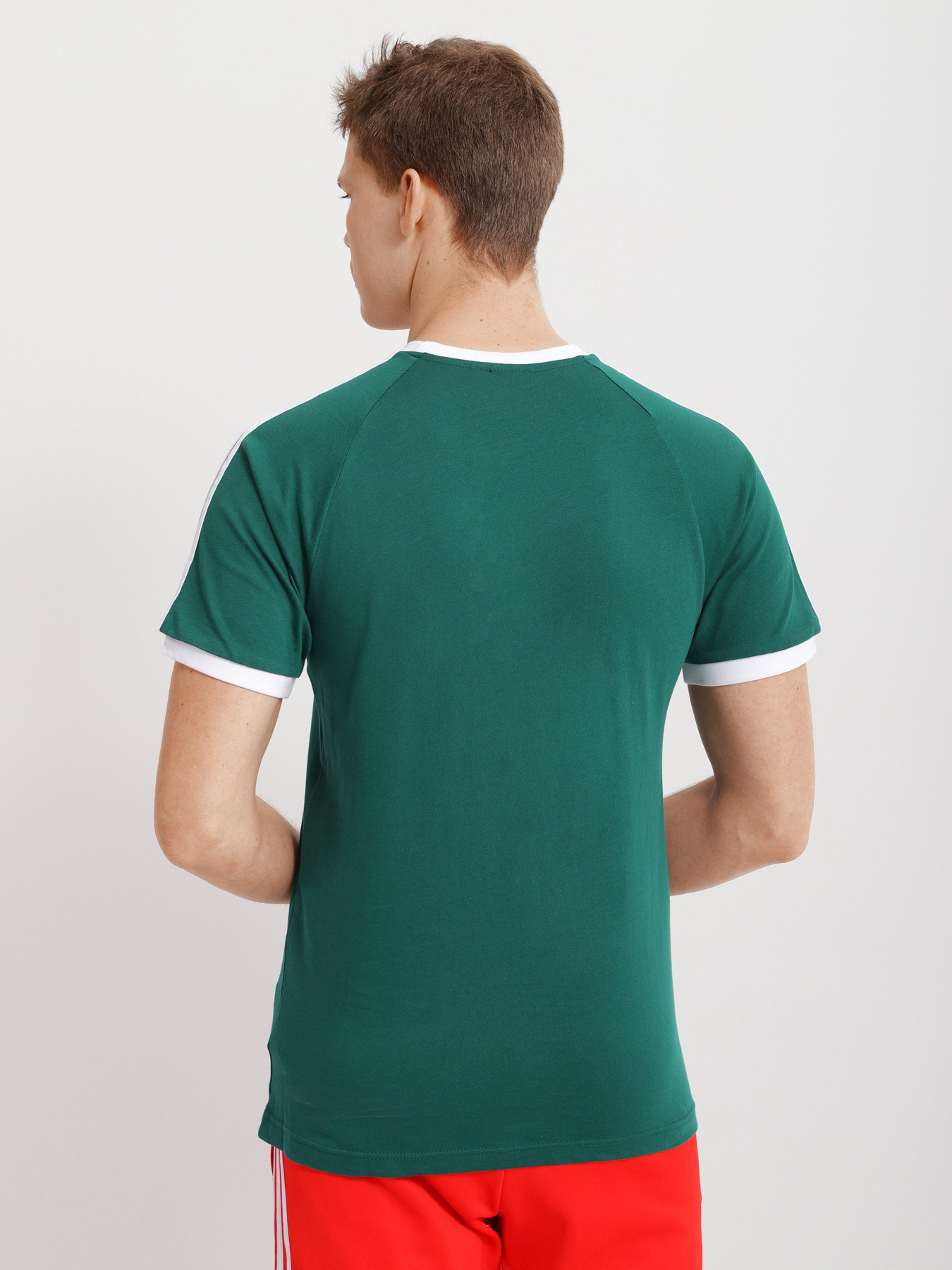 Футболка Adidas Adicolor Classics 3-Stripes модель HE9546 Фото