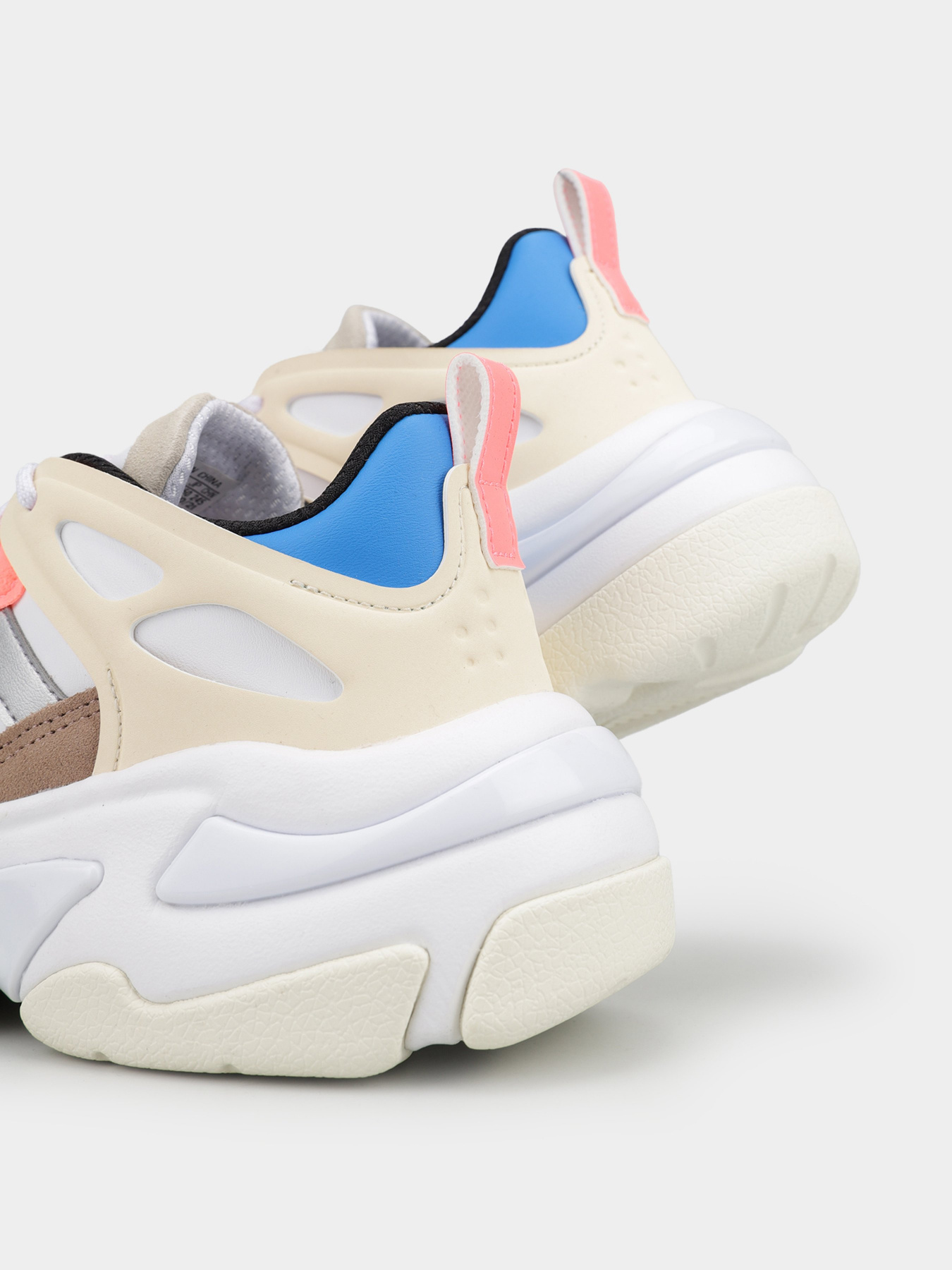 Кроссовки Adidas Boujirun модель GZ3770 Фото