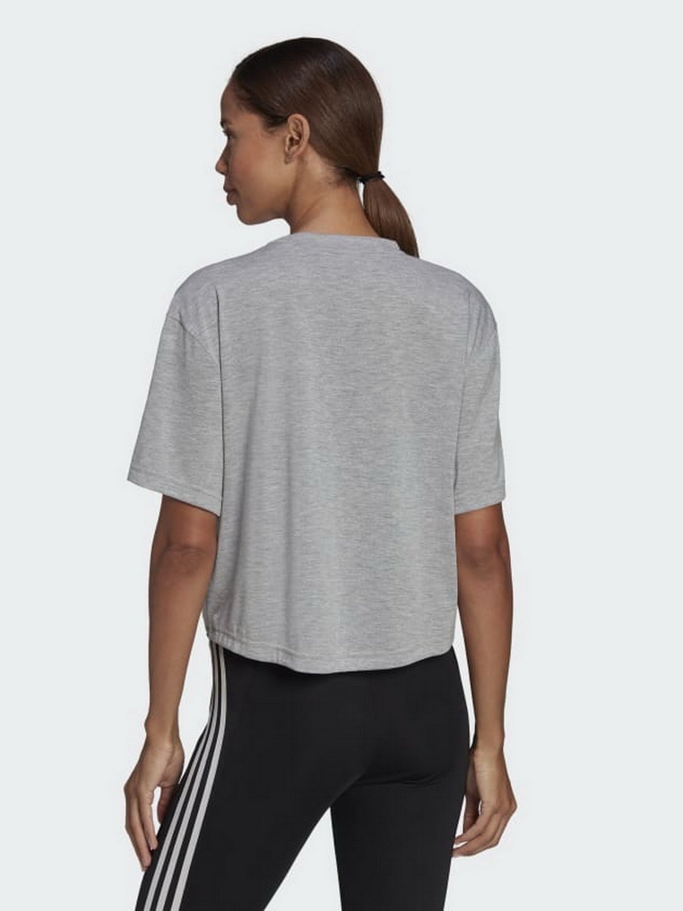 Спортивна футболка Adidas Aeroready Designed To Move Tiger-Print модель HF4638 Фото