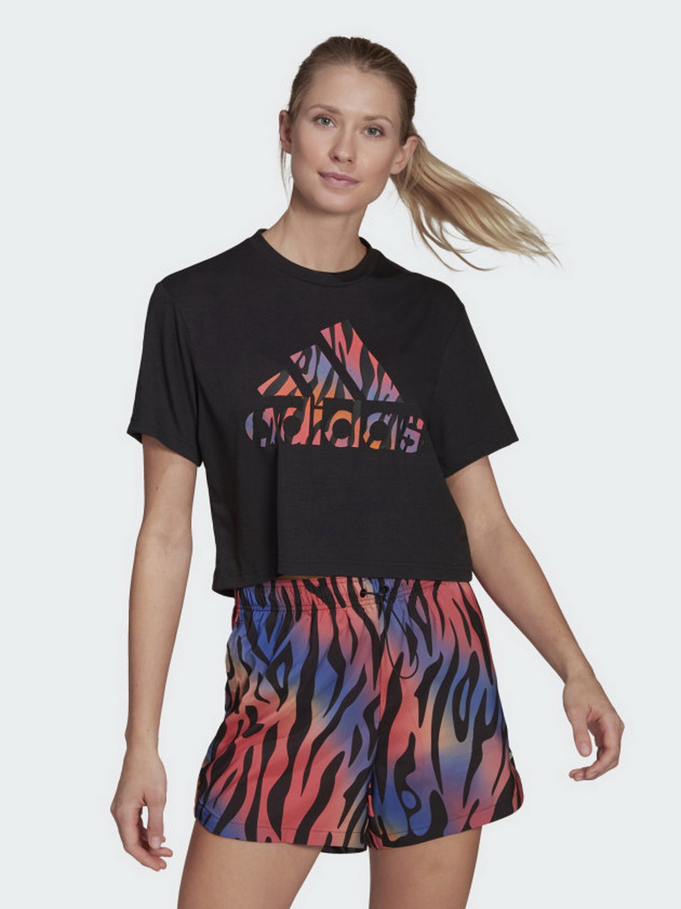 Спортивна футболка Adidas Aeroready Designed To Move модель HF4640 Фото