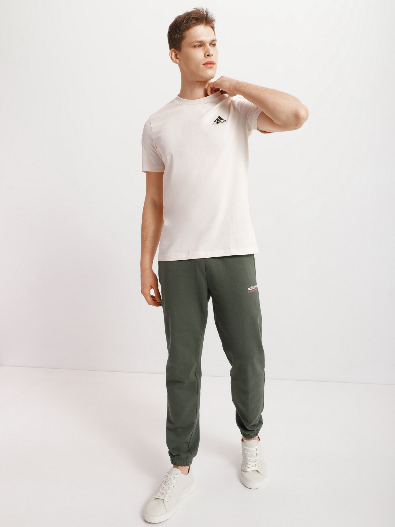 Штаны спортивные Adidas Adventure Originals модель HF4772 Фото