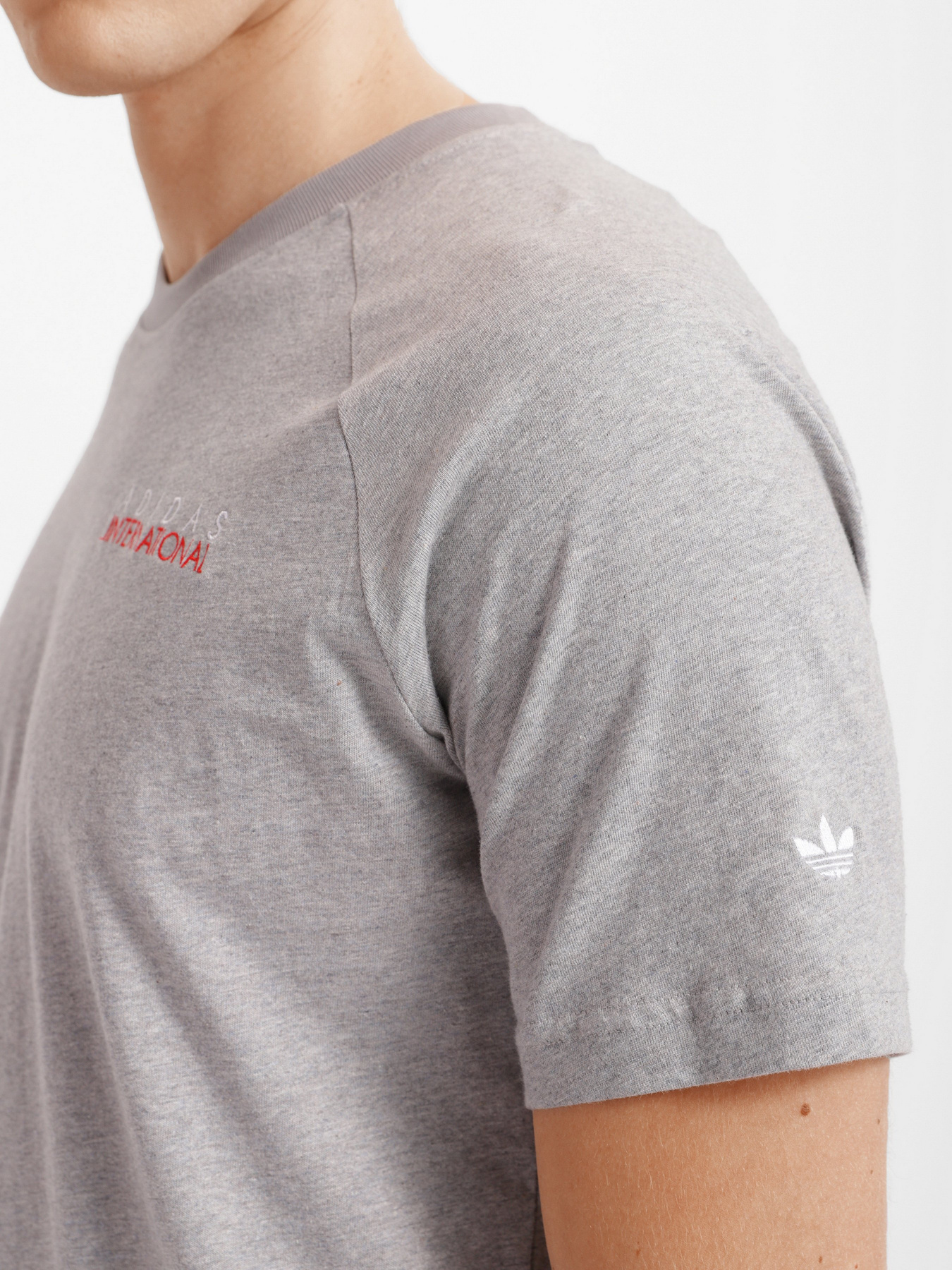 Футболка Adidas Originals Sports Club модель HF4925 Фото