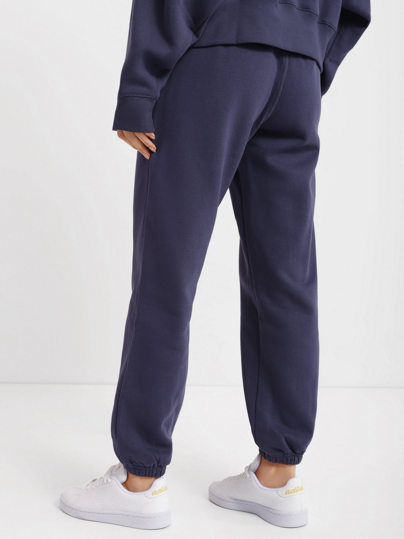 Штаны спортивные Adidas Adicolor Essentials Fleece модель HF7514 Фото