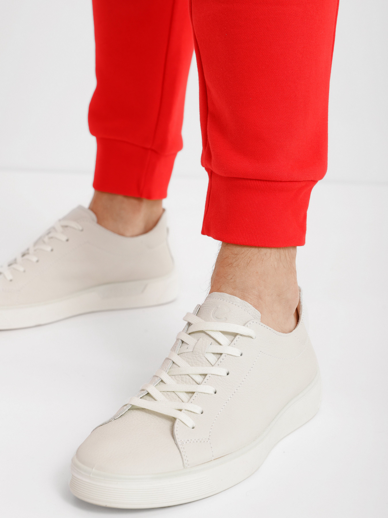 Штаны спортивные Adidas Adicolor Essentials Trefoil модель HG3904 Фото