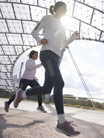 Кроссовки для бега Adidas EQ21 модель GZ4075 Фото