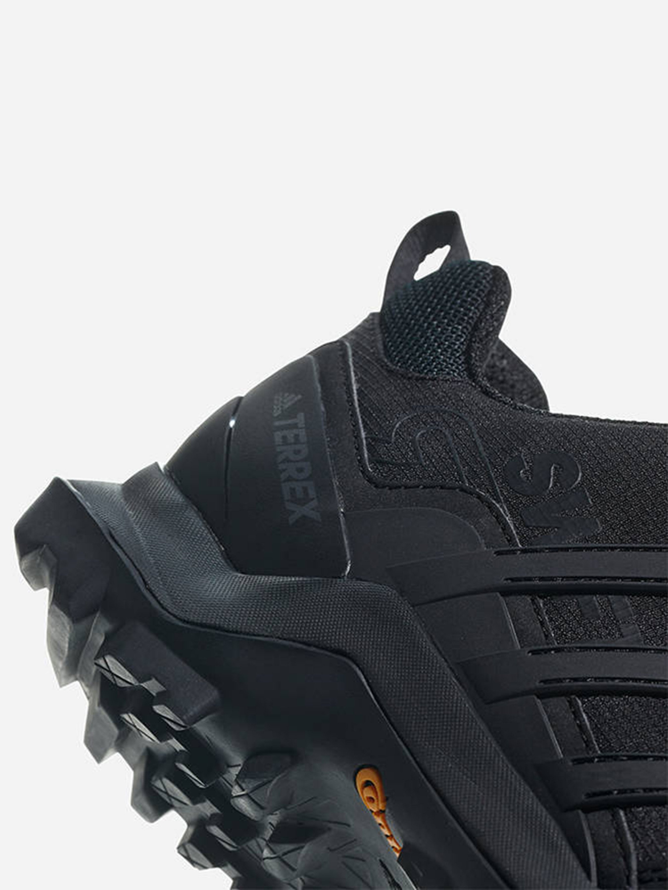 Кроссовки Adidas Swift R2 модель CM7486 Фото