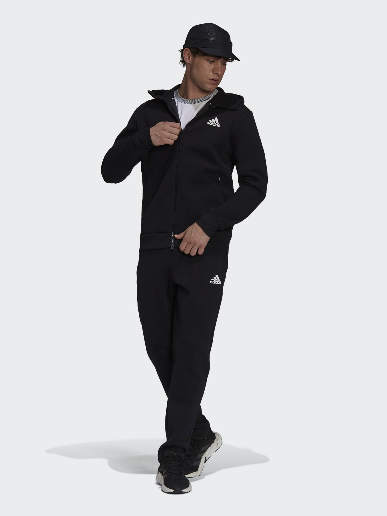 Спортивна кофта Adidas Sportswear Z.N.E. модель GT9780 Фото