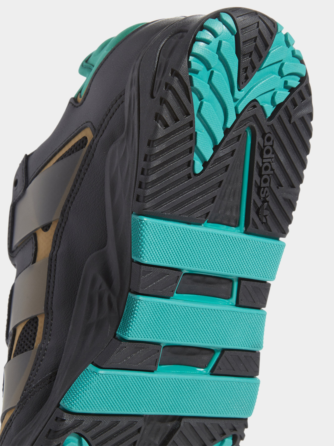 Кросівки Adidas NITEBALL модель S24142 Фото