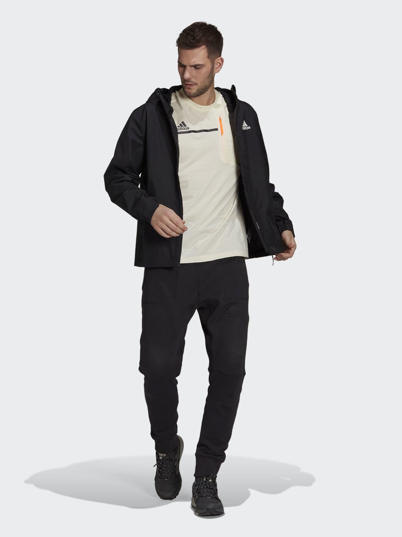 Вітровка Adidas BSC 3-STRIPES RAIN.RDY модель GM2169 Вітровка Adidas BSC 3-STRIPES RAIN.RDY модель GM2169 Фото