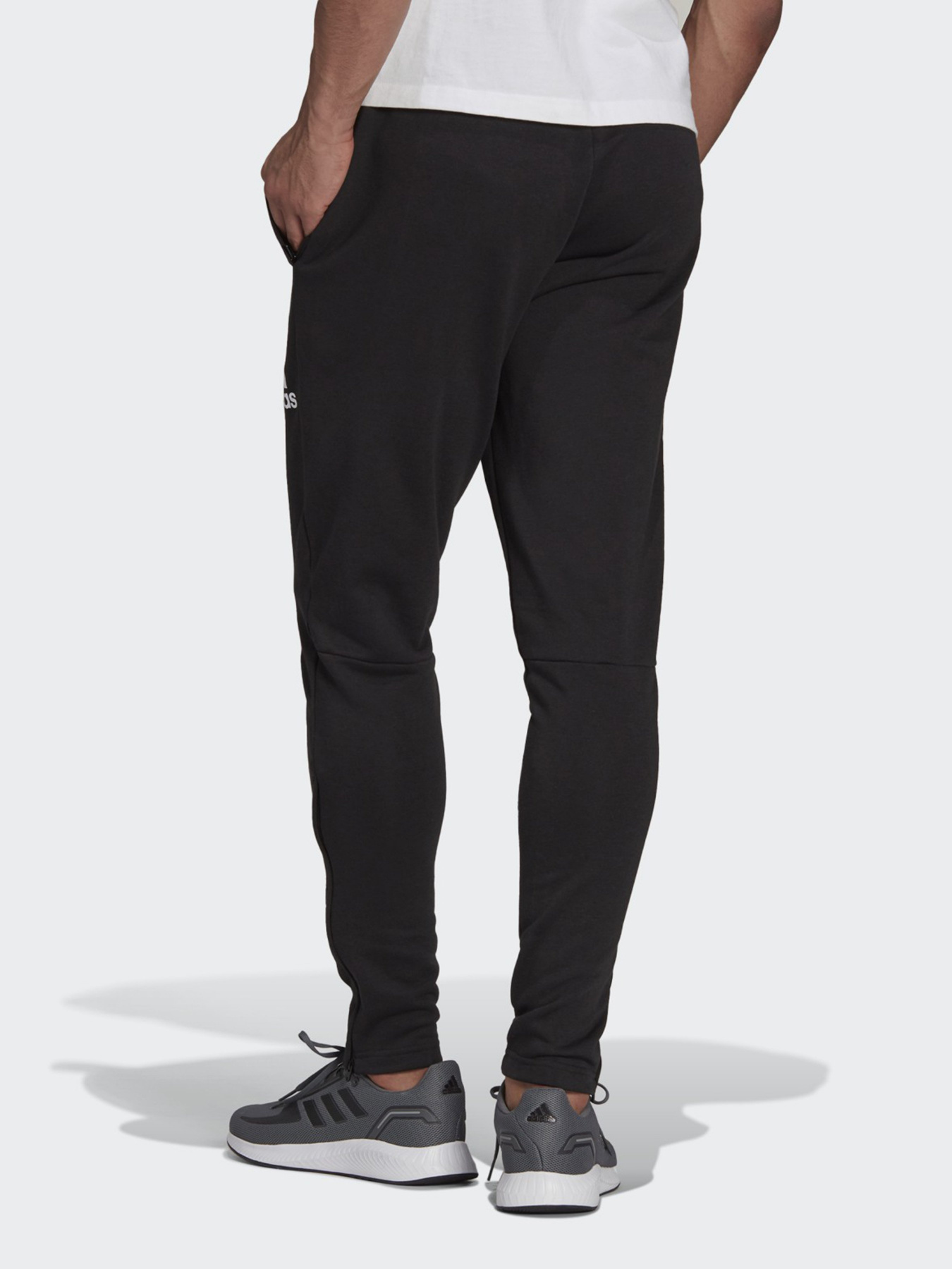 Штаны спортивные Adidas Essentials Logo модель GS4875 Фото