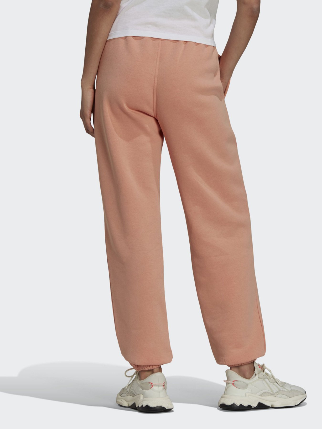 Штаны спортивные Adidas Adicolor Essentials Fleece модель H06631 Фото