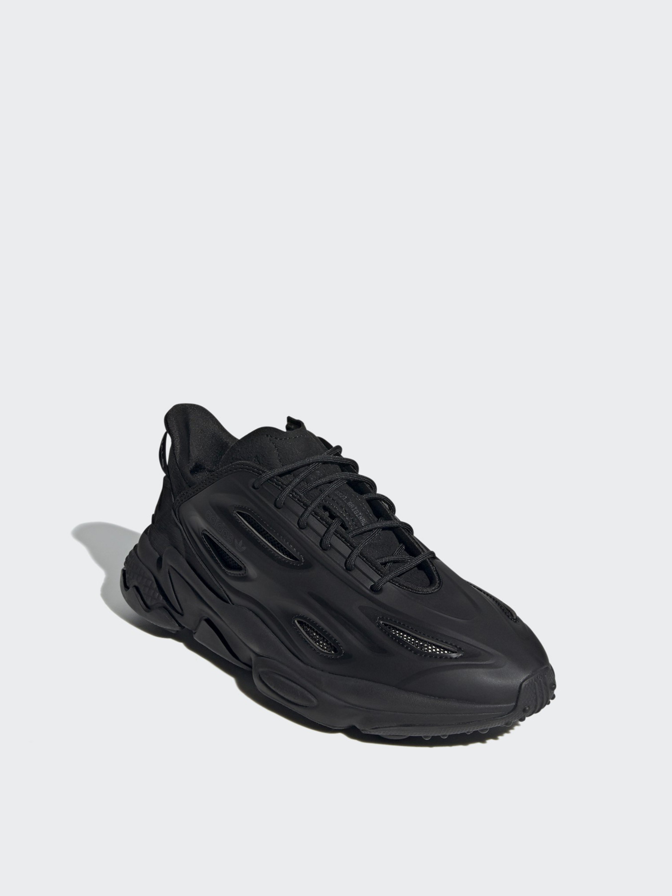 Кроссовки повседневные Adidas Ozweego Celox модель GZ5230 Фото