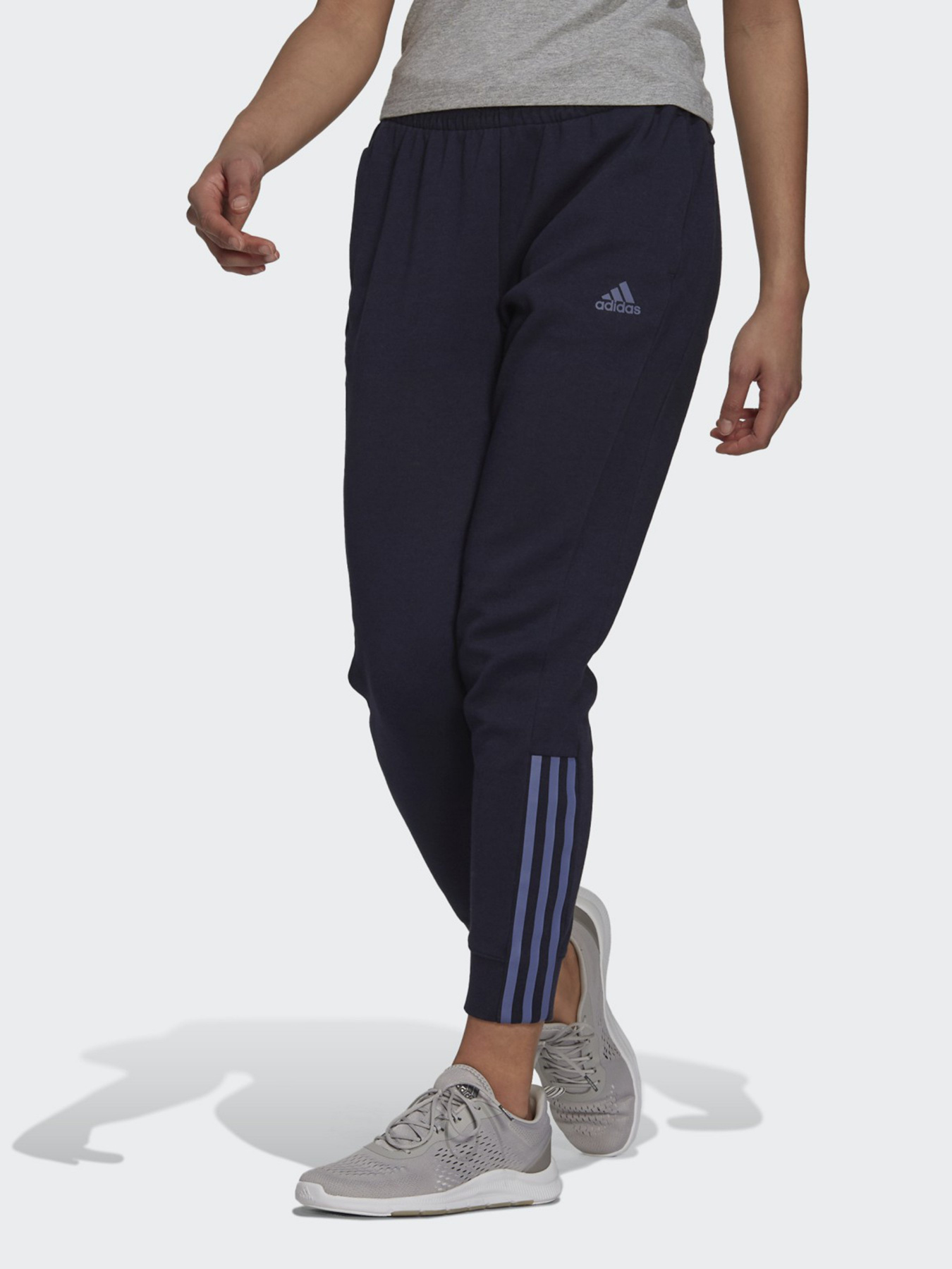 Штаны спортивные Adidas Essentials 3-Stripes модель H07806 Фото