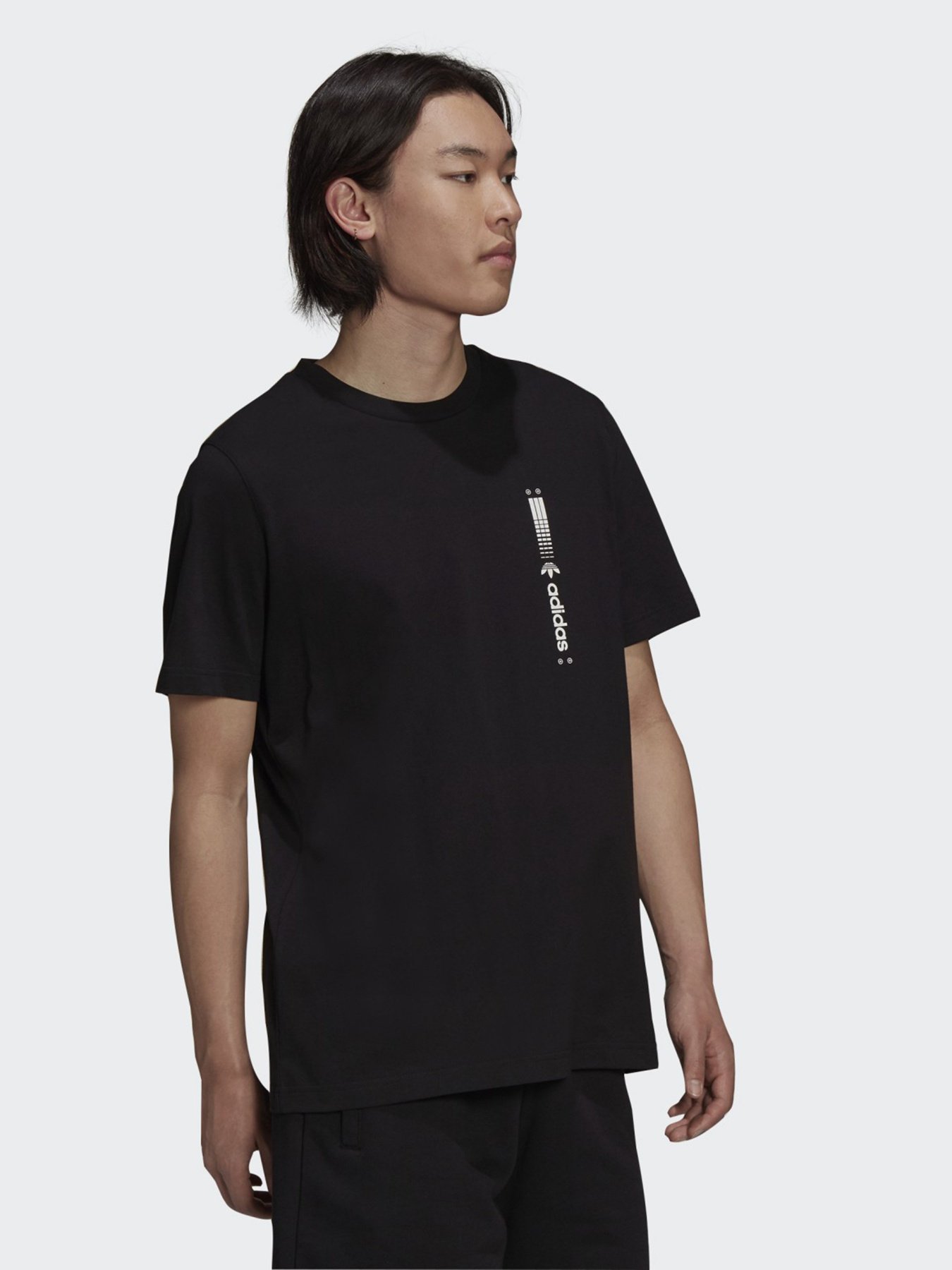 Футболка Adidas Graphics модель H13447 Фото