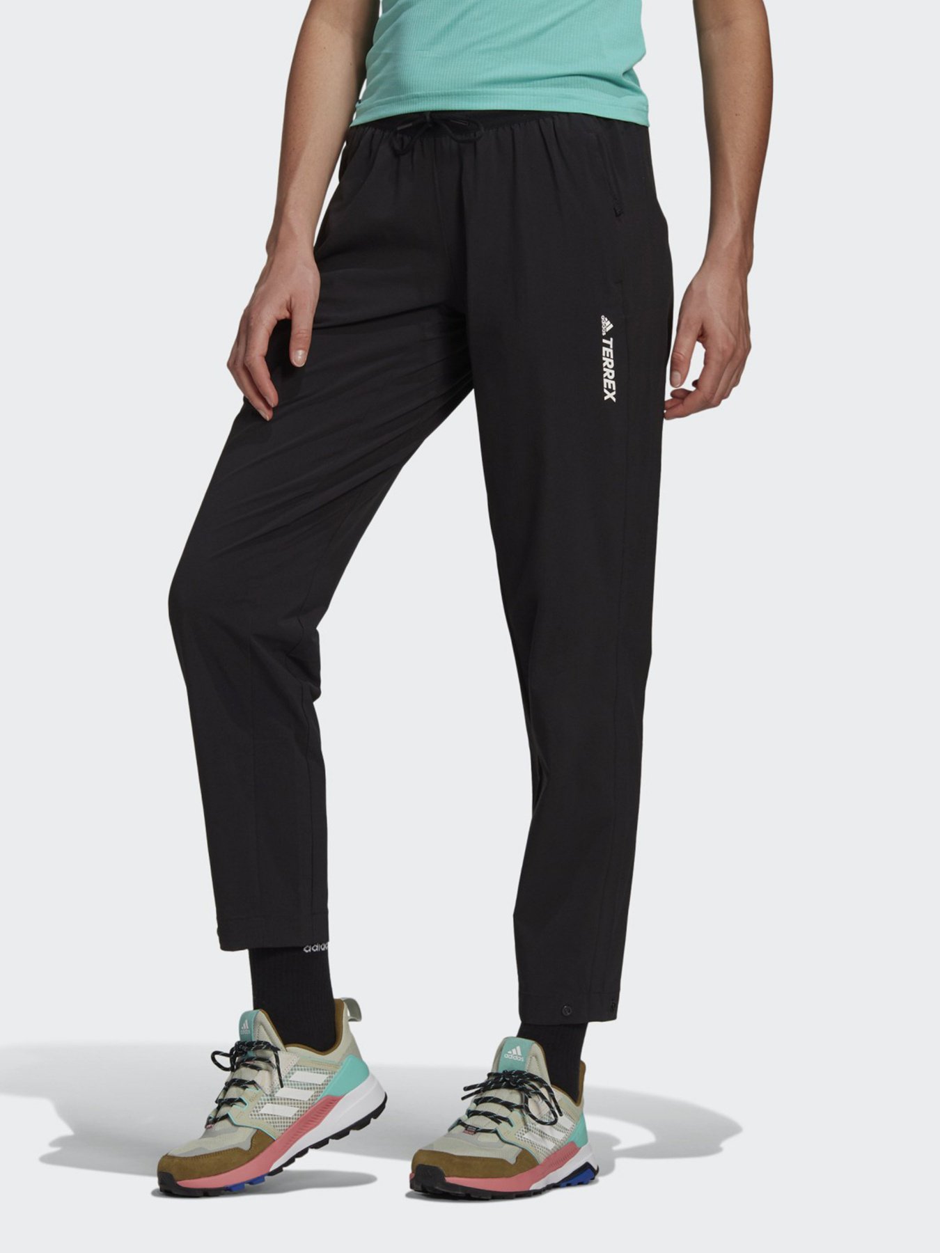 Штаны спортивные Adidas Terrex Liteflex Hiking модель GI7176 Штаны спортивные Adidas Terrex Liteflex Hiking модель GI7176 Фото