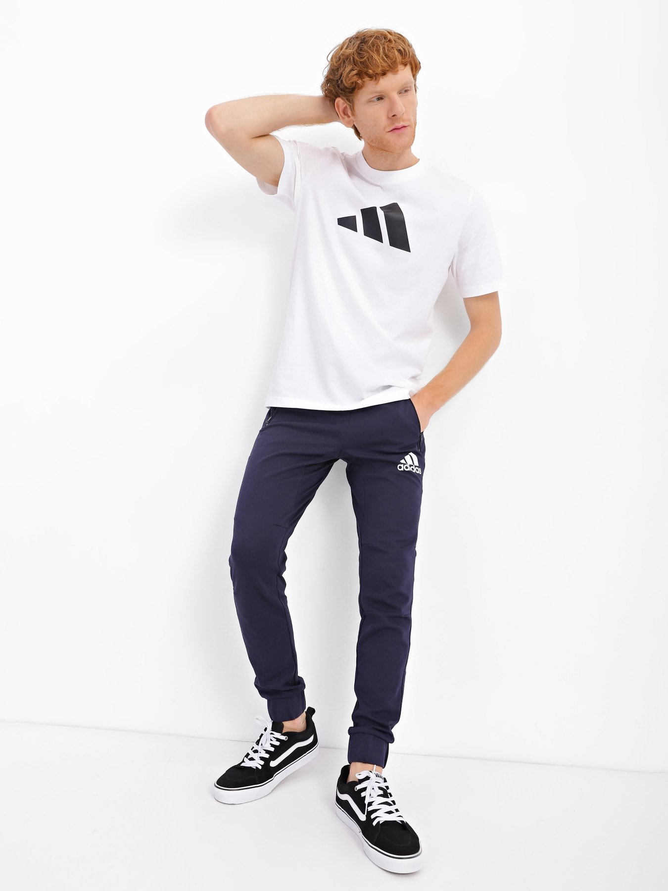 Штани спортивні Adidas Aeroready Designed To Move Sport Motion Logo модель GV5301 Фото