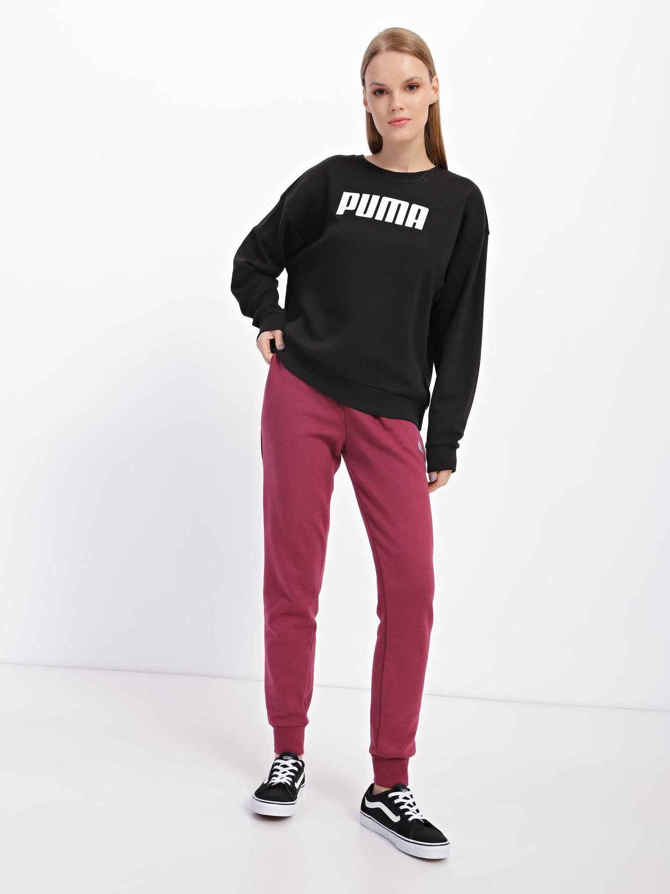 Штани спортивні Adidas Essentials модель H07865 Фото