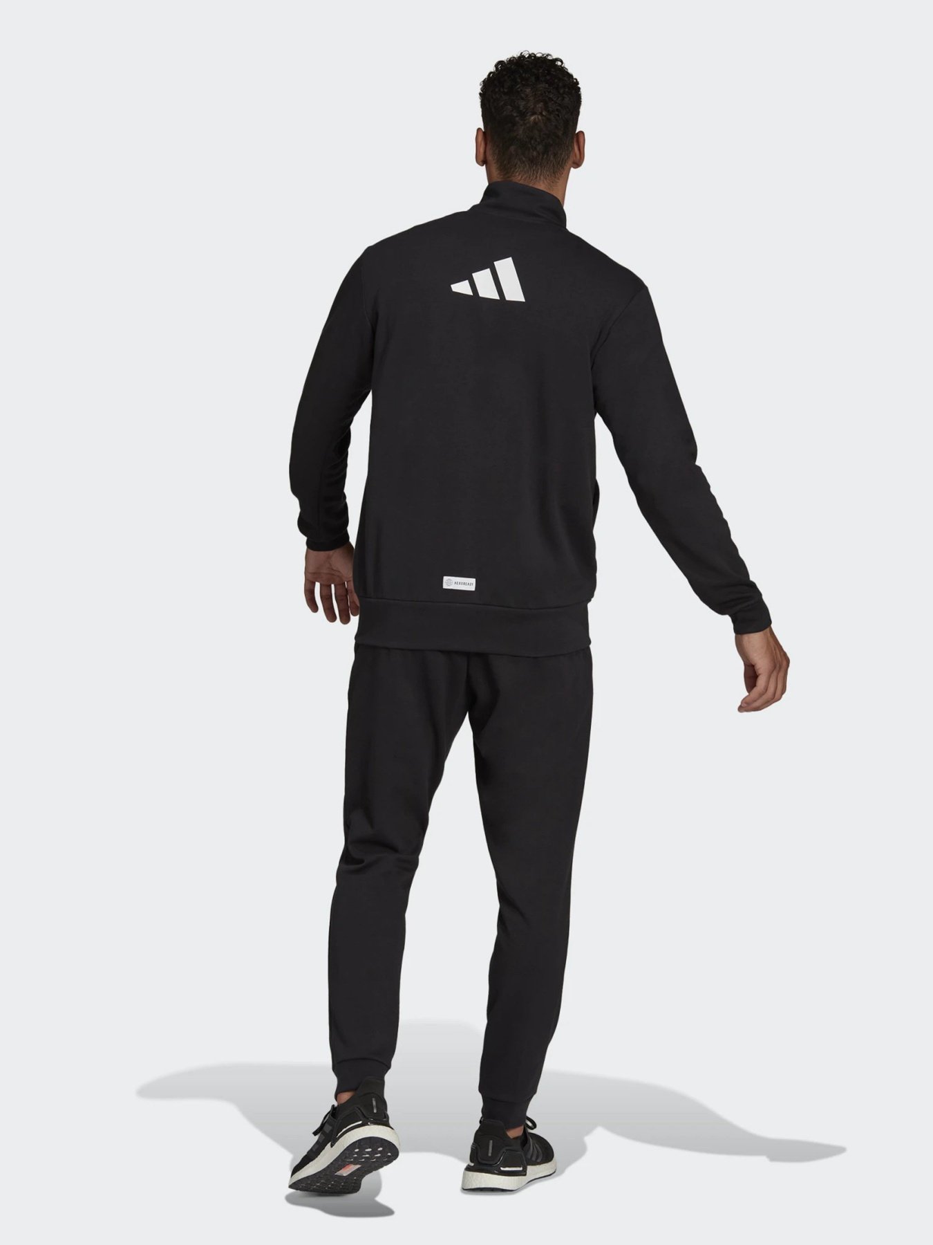 Спортивний костюм Adidas Logo Graphic модель HE2228 Фото