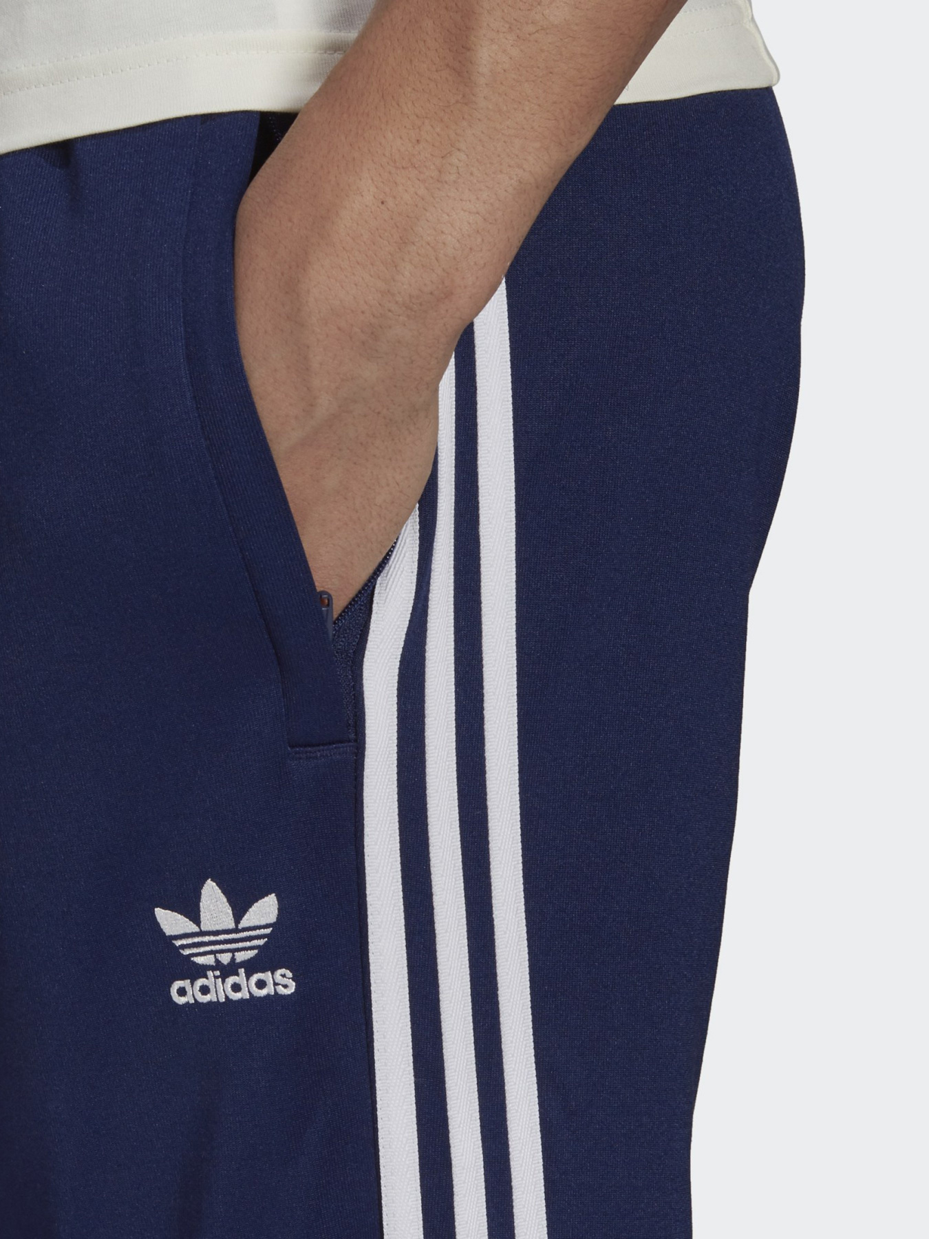 Штаны спортивные Adidas Adicolor Classics Primeblue Sst модель H06714 Фото