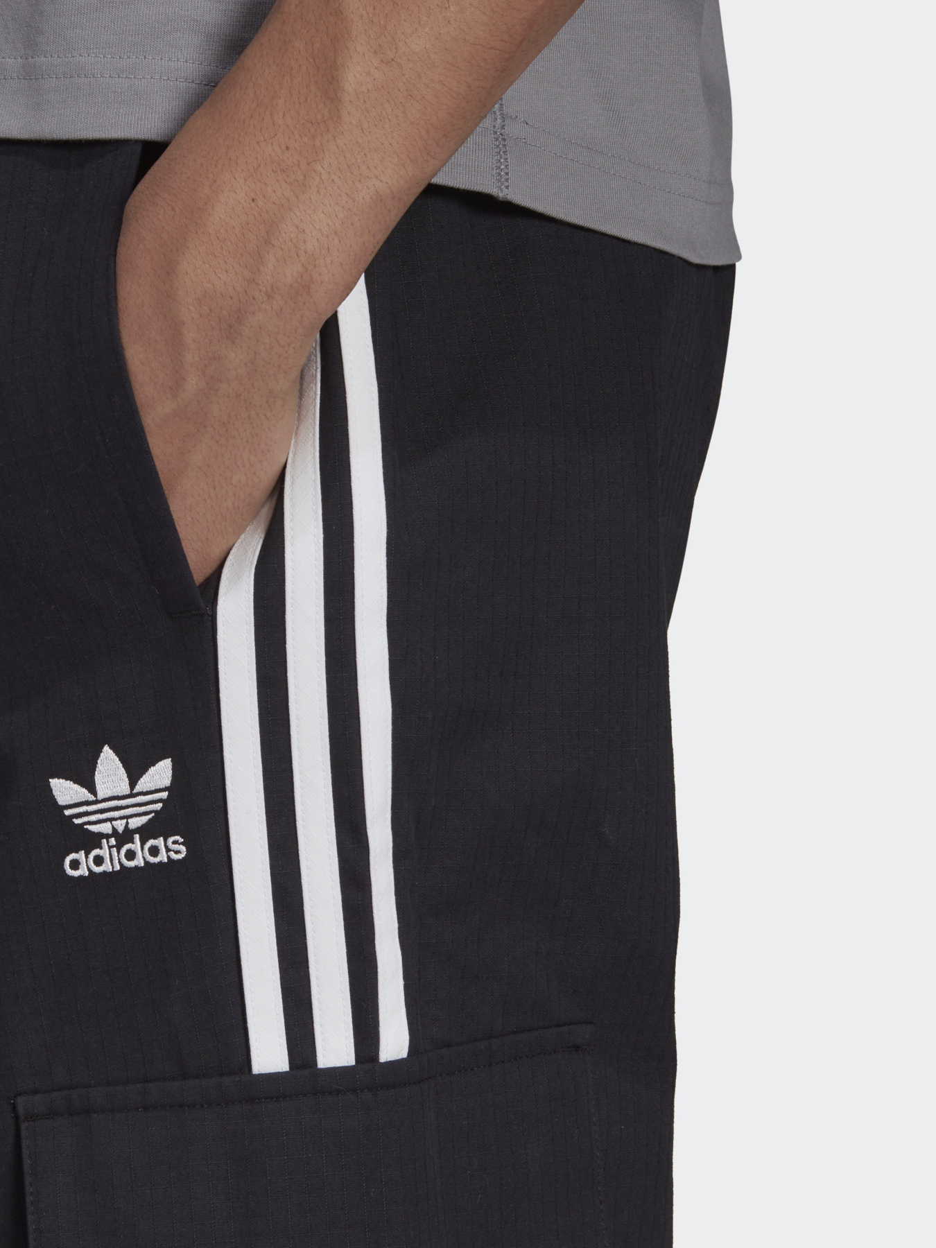 Штаны спортивные Adidas Adicolor Classics 3-Stripes модель H09117 Фото