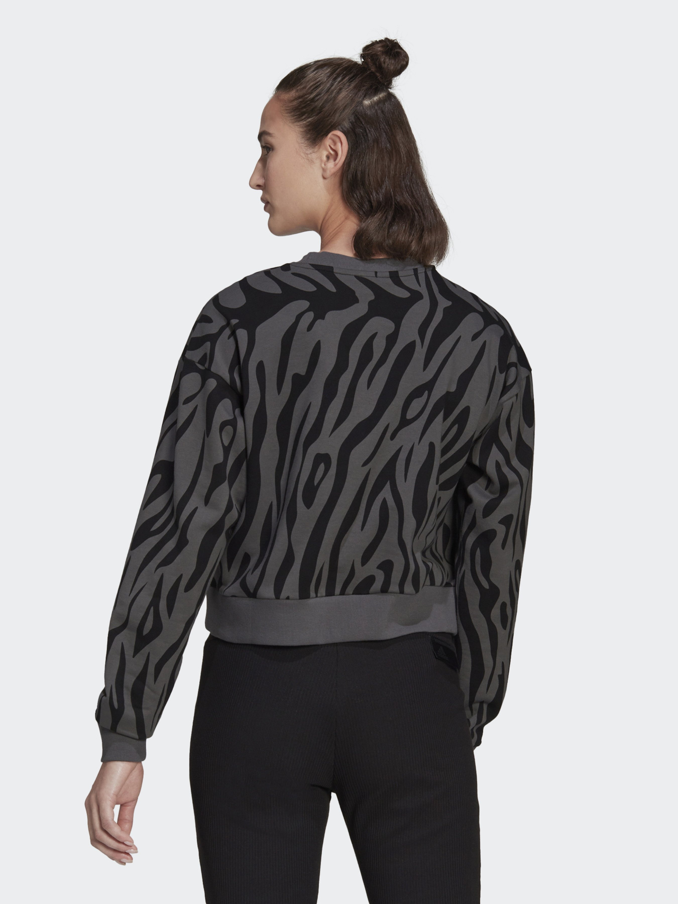 Свитшот Adidas TIGER Sportswear модель HF4630 Фото