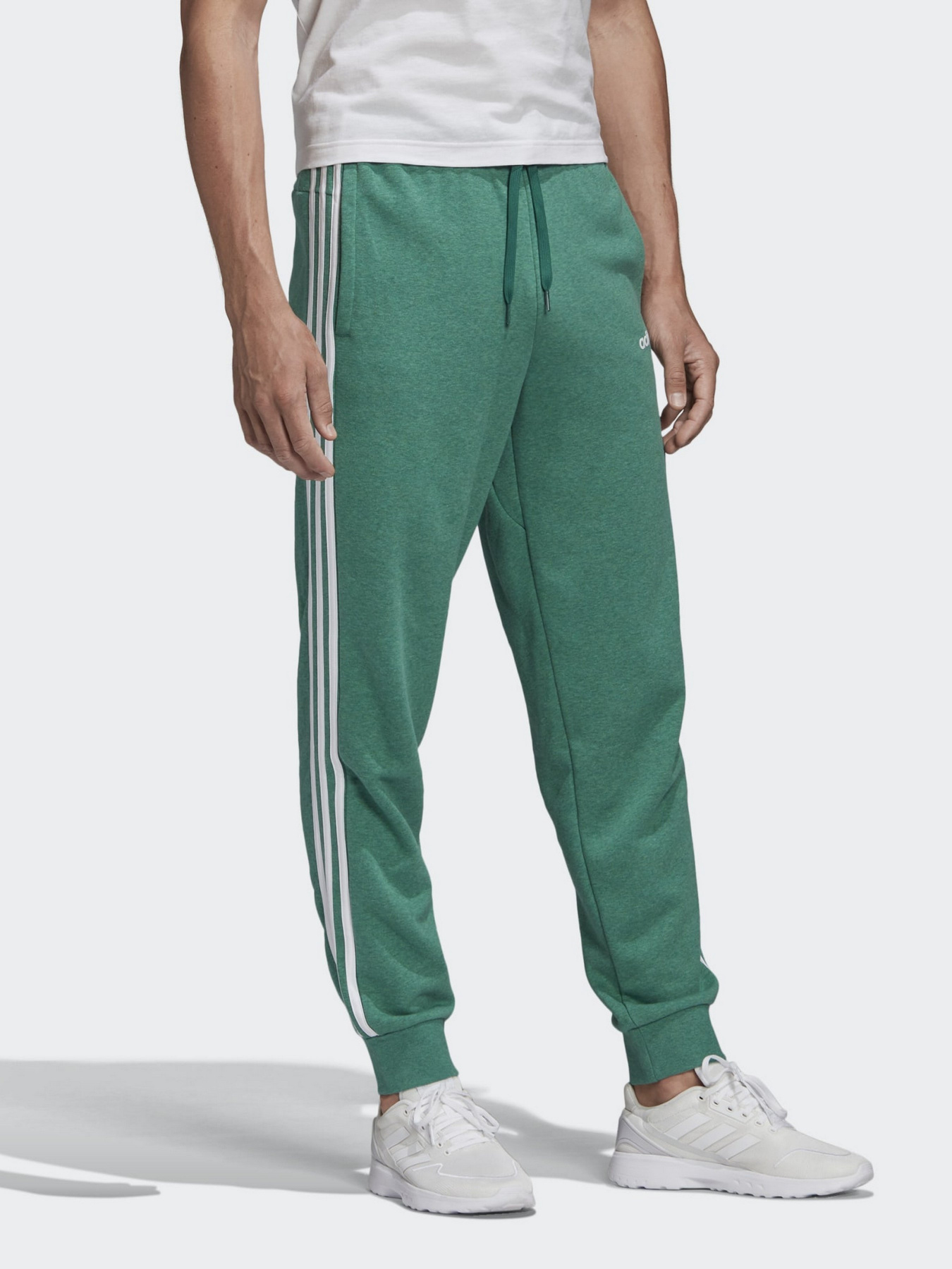 Штаны спортивные Adidas ESSENTIALS 3-STRIPES модель FM6284 Штаны спортивные Adidas ESSENTIALS 3-STRIPES модель FM6284 Фото
