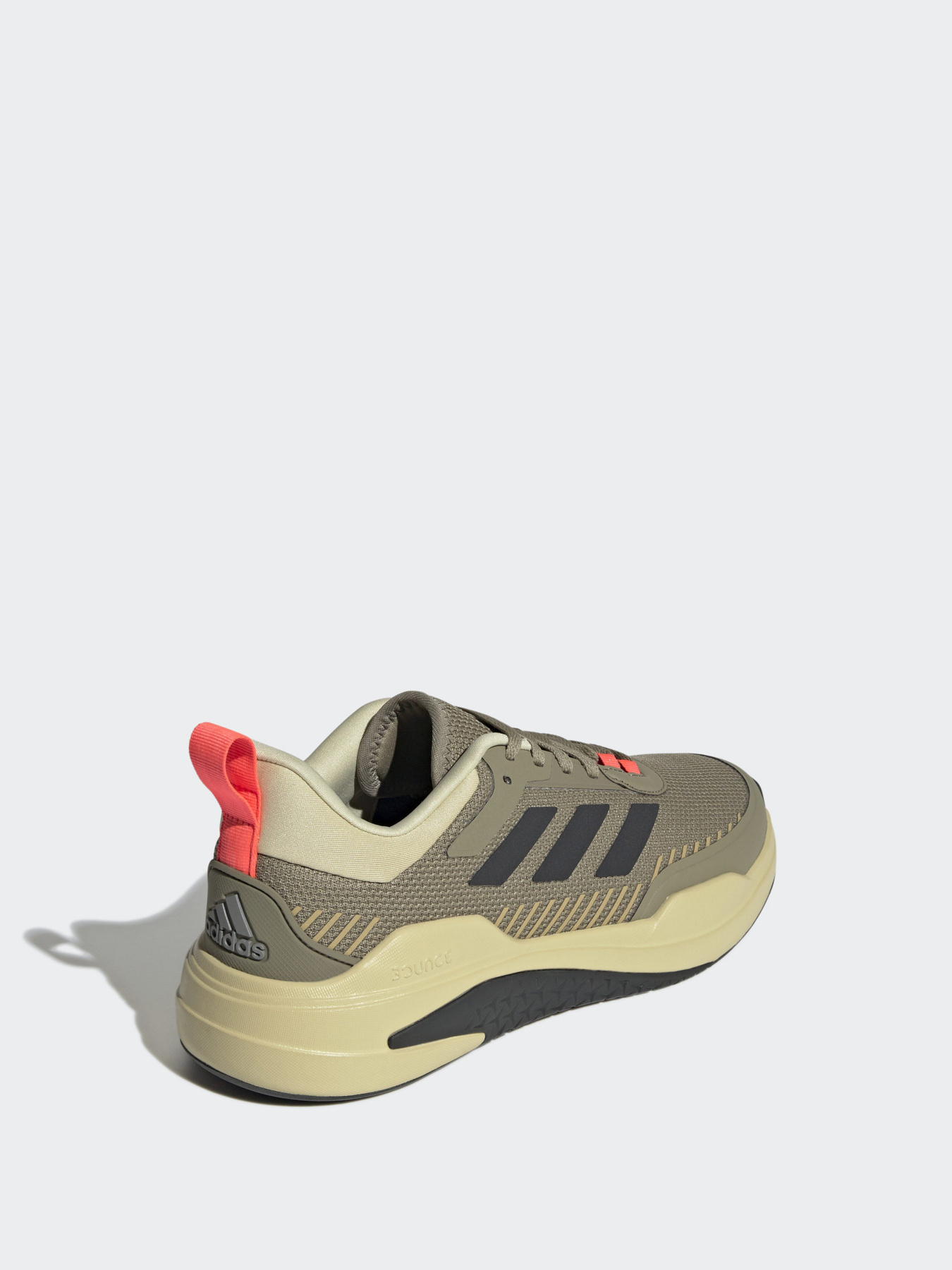 Кроссовки для тренировок Adidas Trainer V модель GX0726 Фото