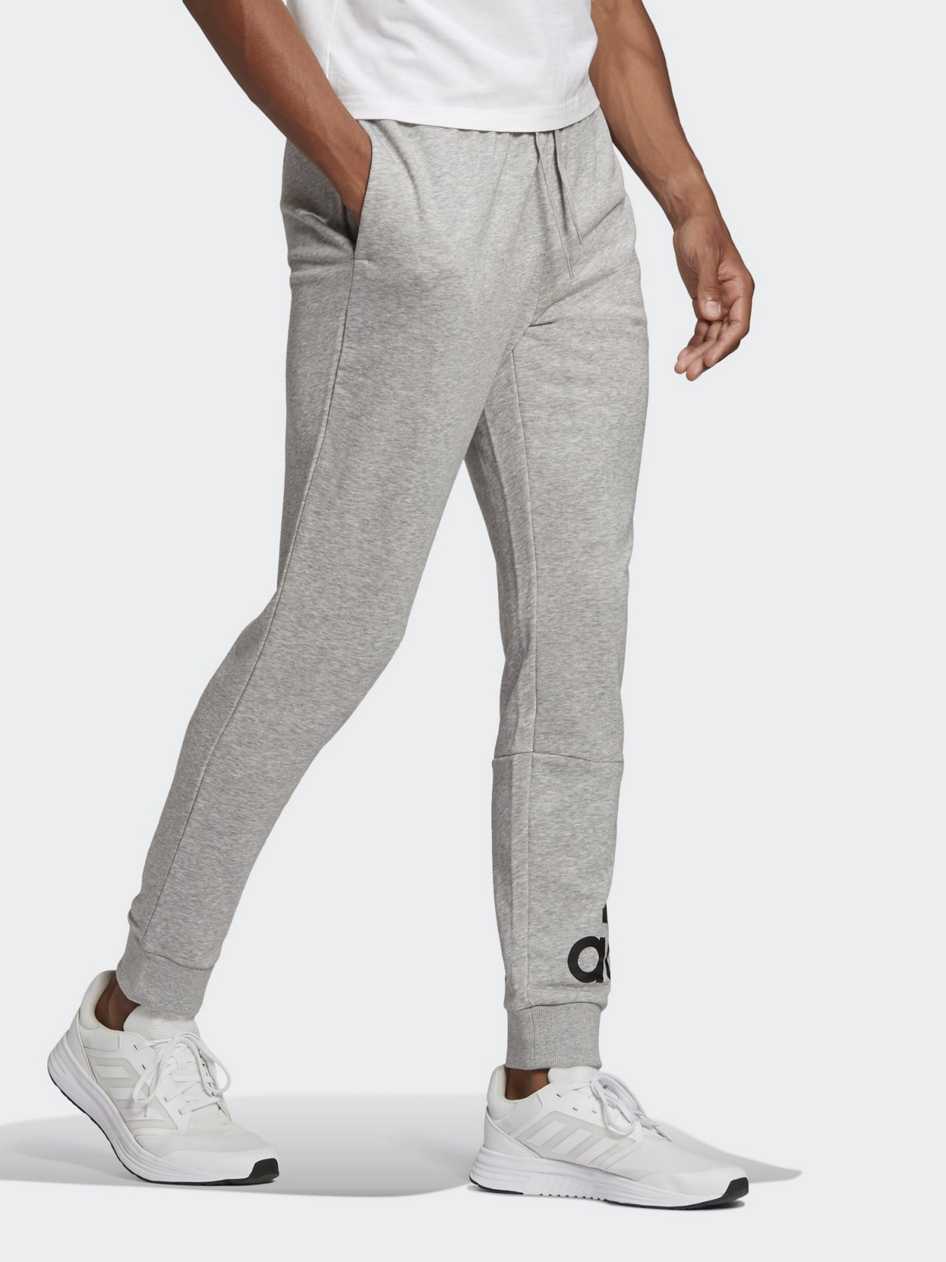 Штаны спортивные Adidas ESSENTIALS CUFF LOGO модель GK8978 Фото