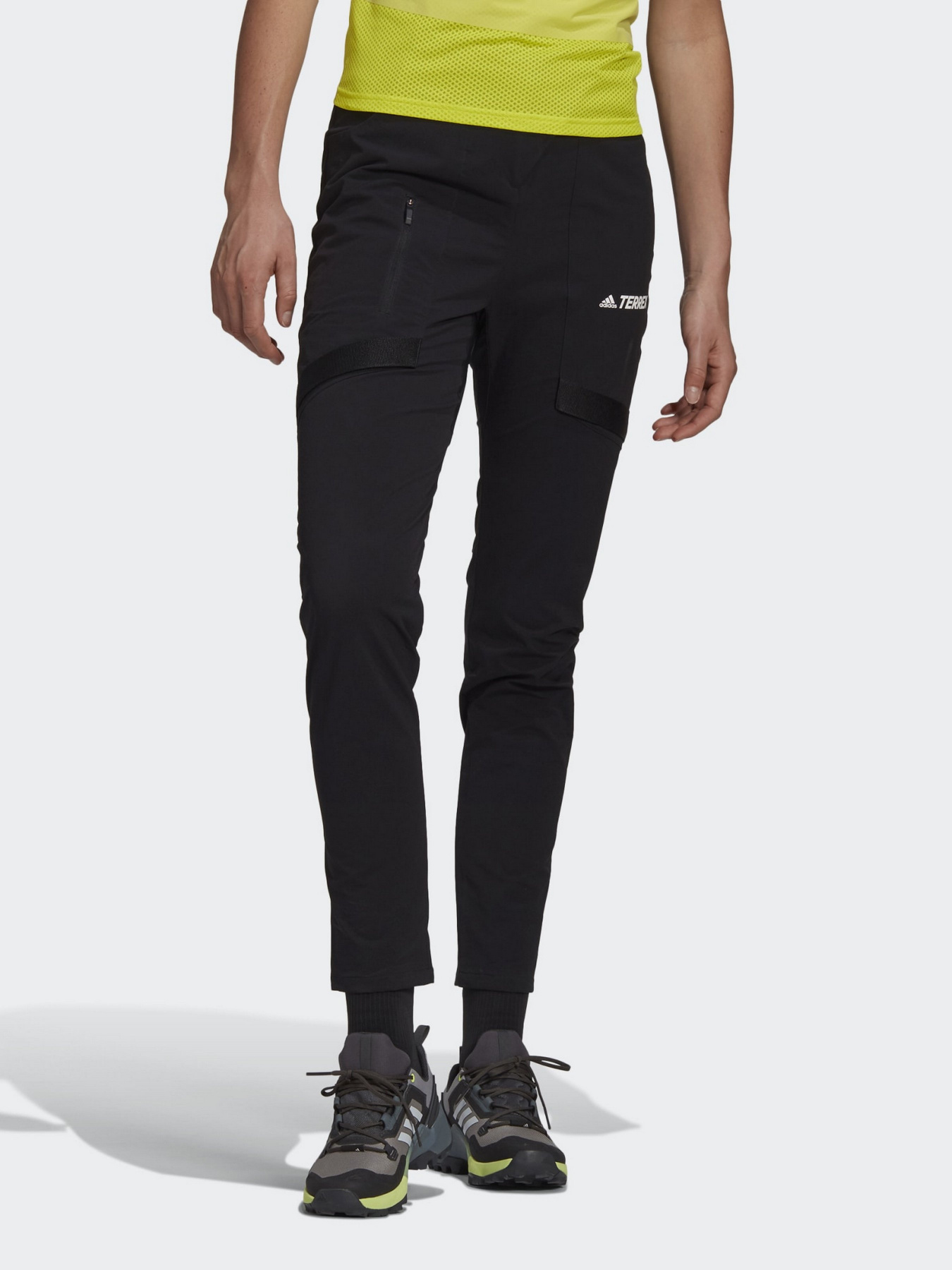 Штаны спортивные Adidas Frauen TERREX Zupahike Hiking модель GM4775 Фото