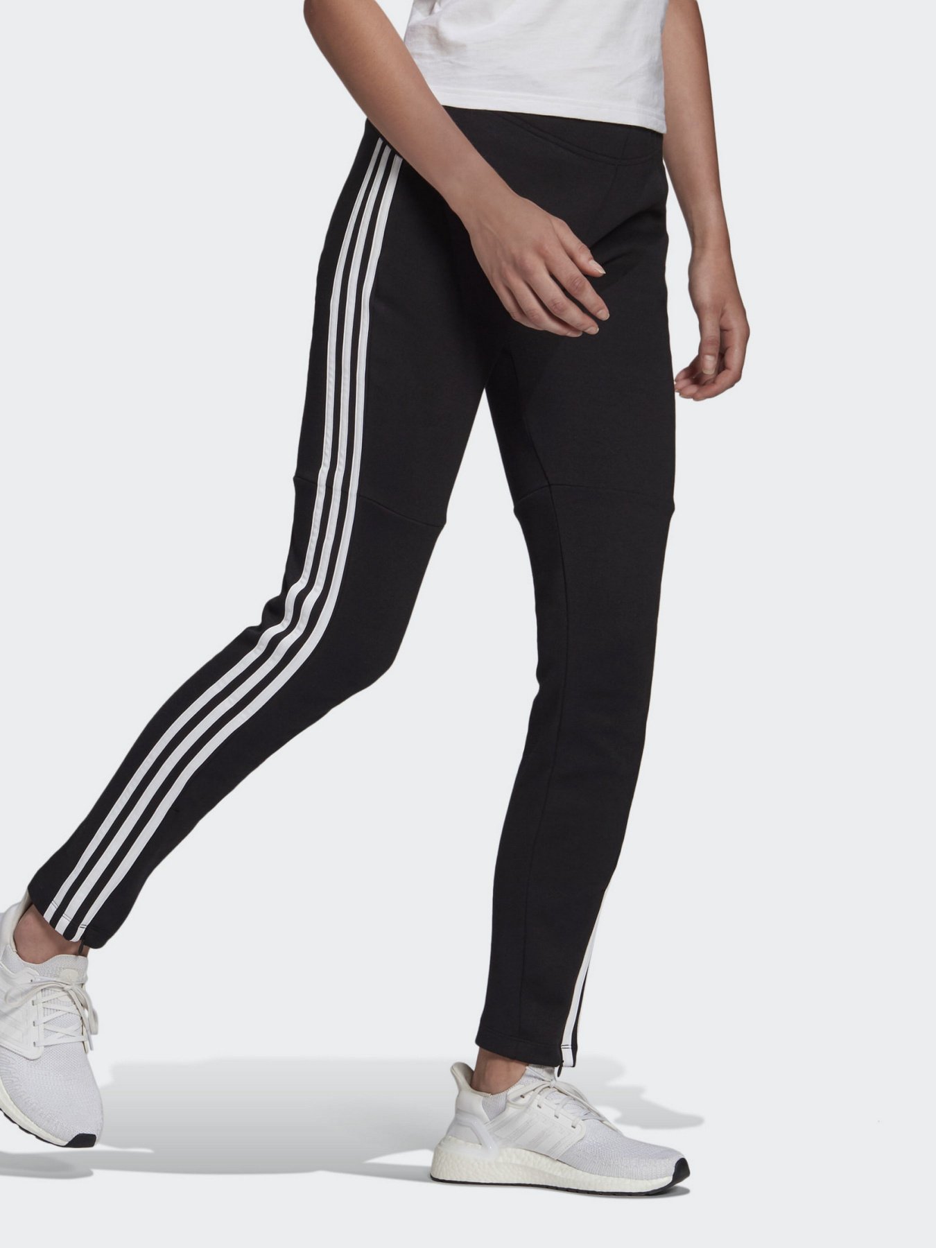Спортивні штани Adidas Sportswear 3-Stripes модель GP7350 Спортивні штани Adidas Sportswear 3-Stripes модель GP7350 Фото