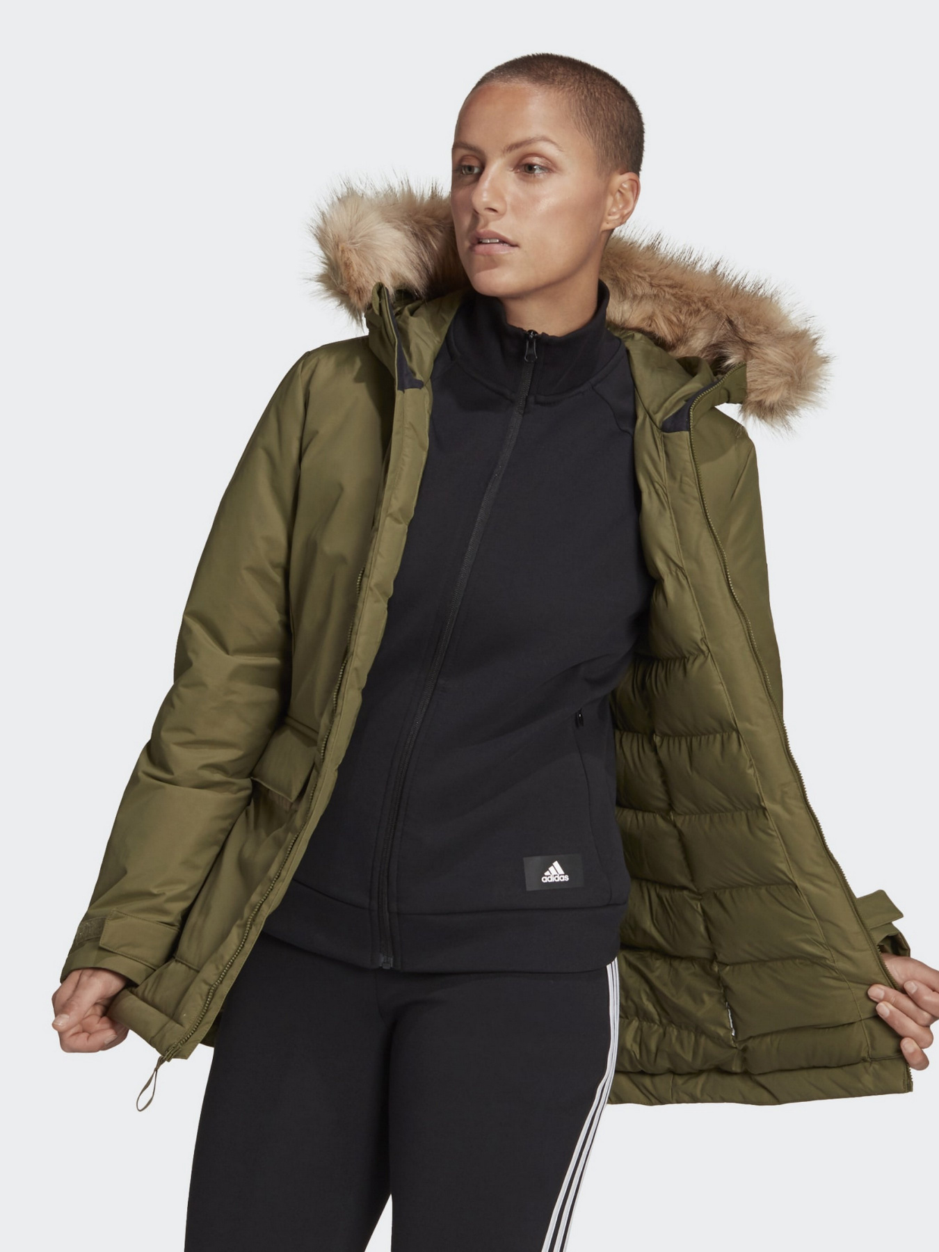 Зимова куртка Adidas Utilitas модель GT1692 Фото