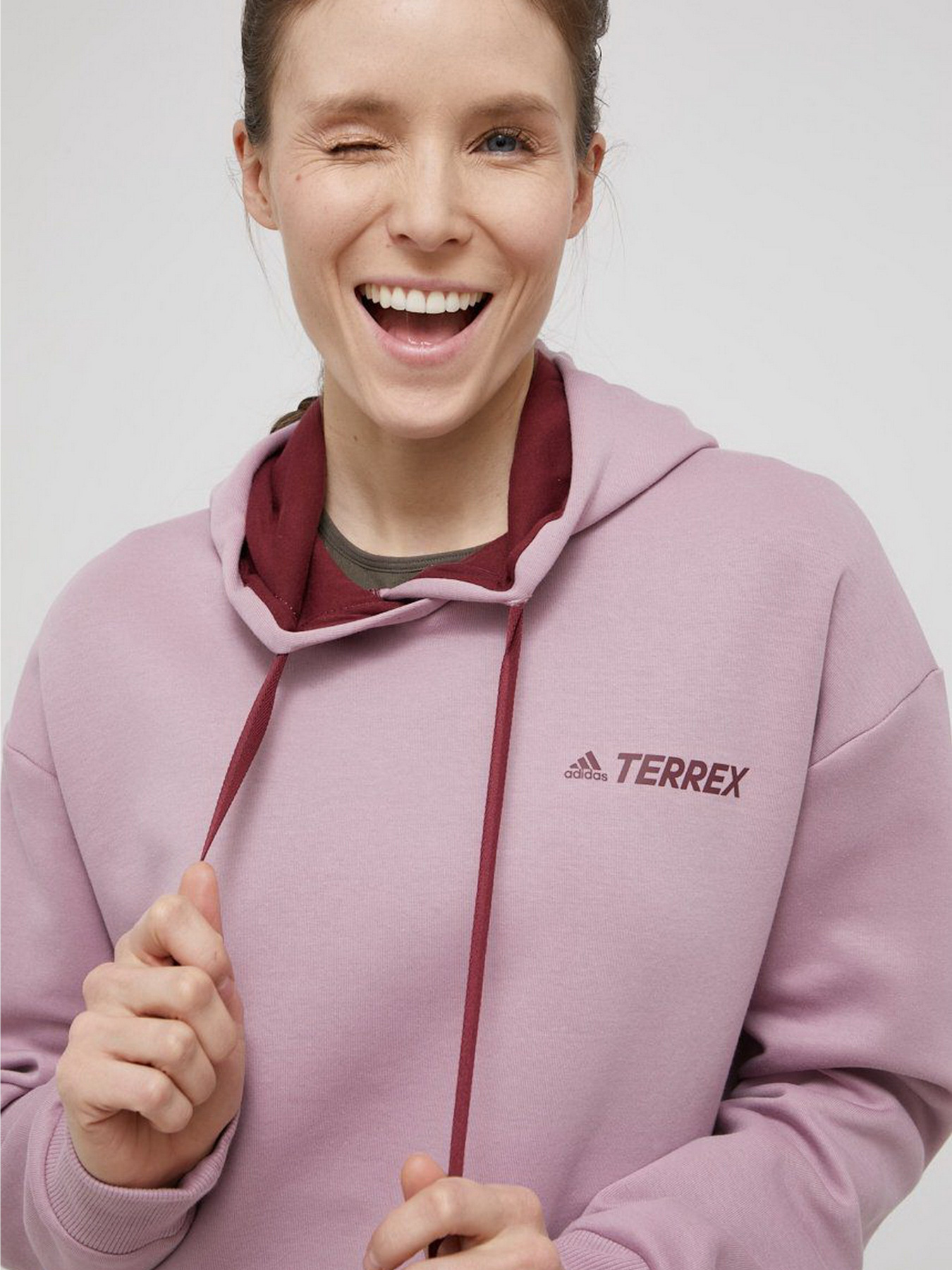 Худи Adidas Terrex Logo Graphic модель H50946 Фото