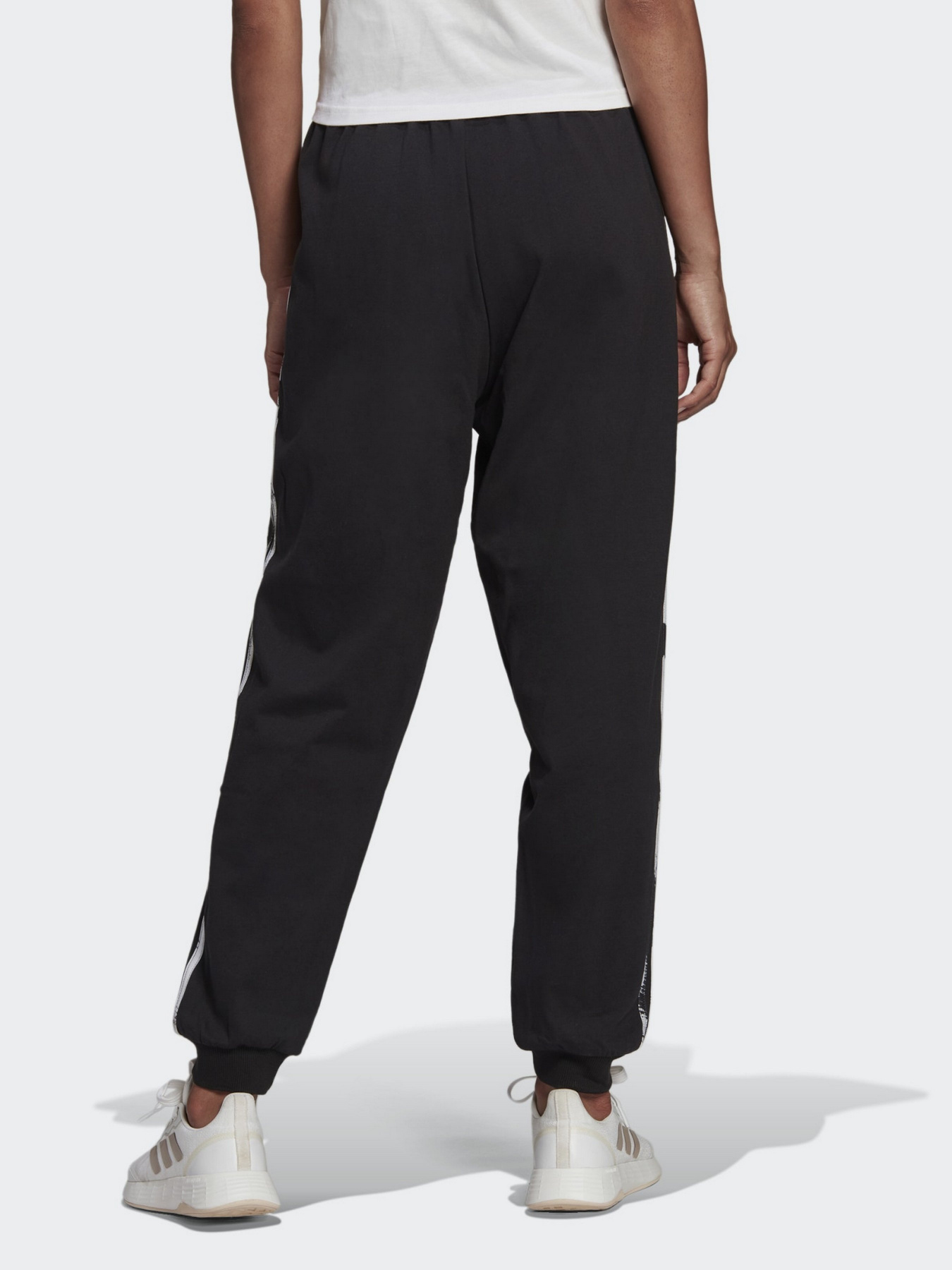 Спортивні штани Adidas Essentials Print 3-Stripes модель HA1213 Фото