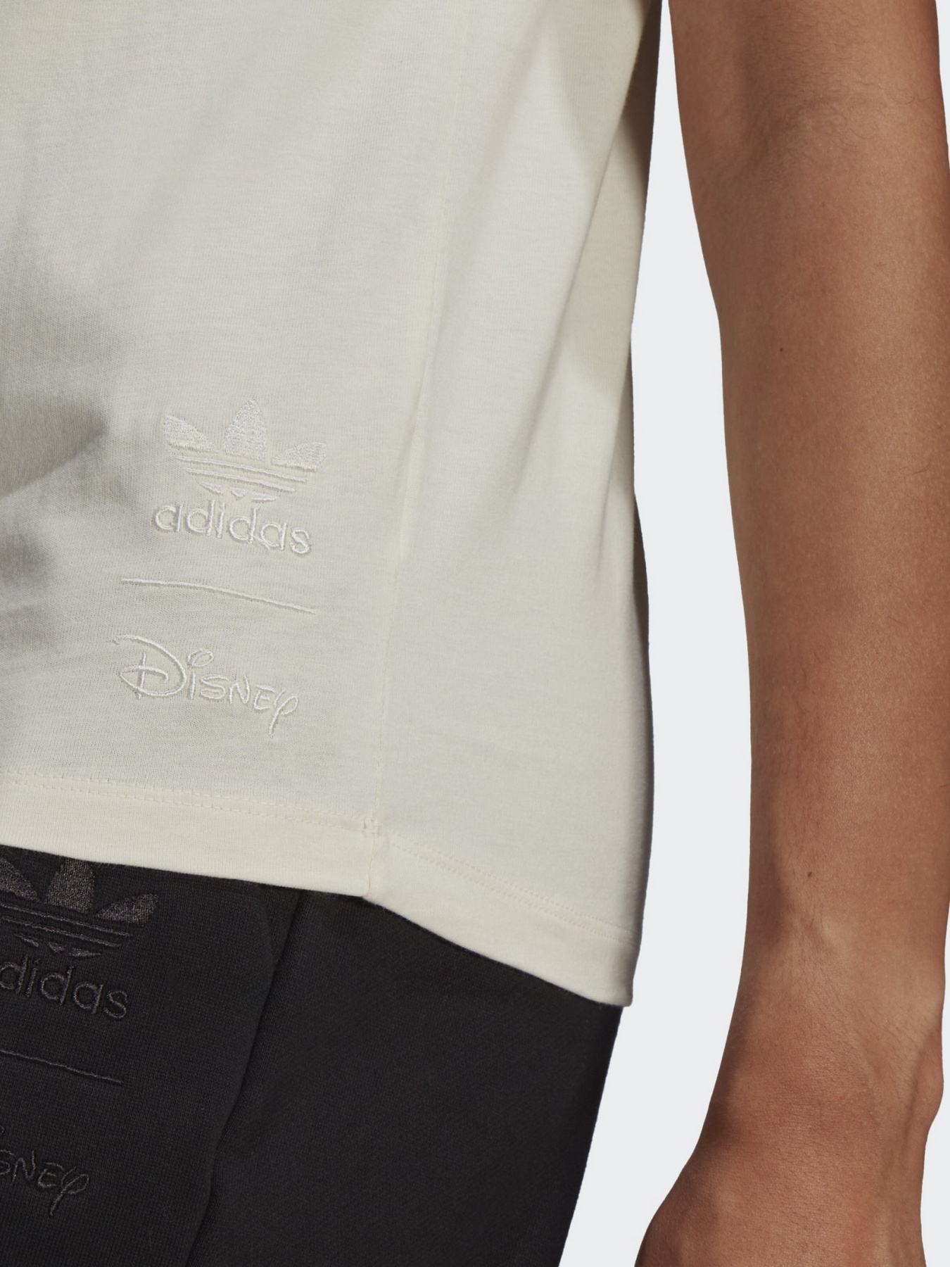 Футболка Adidas Originals x Disney Bambi Graphic модель HD2753 Фото