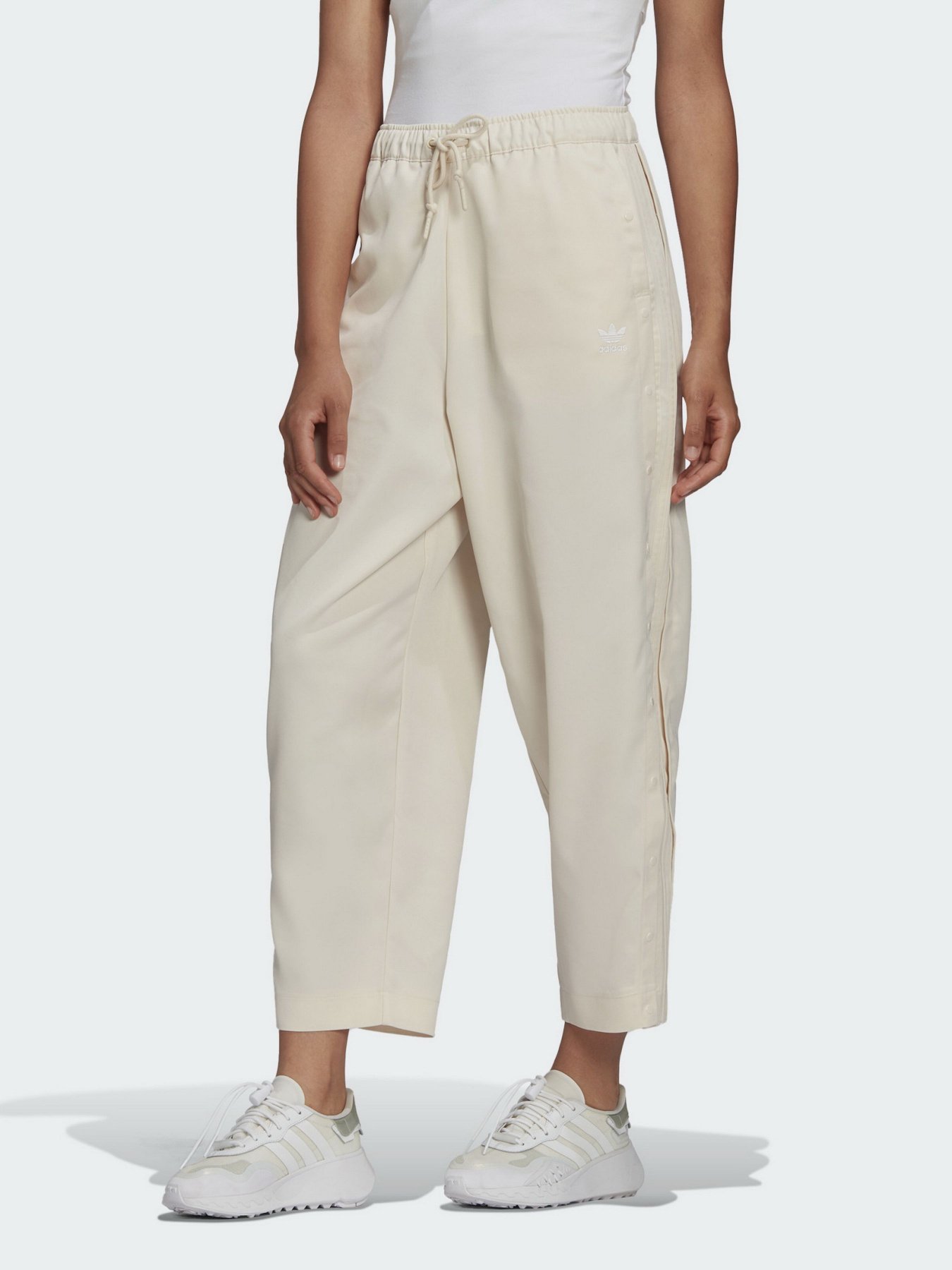 Штаны спортивные Adidas Always Original Relaxed модель HF2009 Штаны спортивные Adidas Always Original Relaxed модель HF2009 Фото