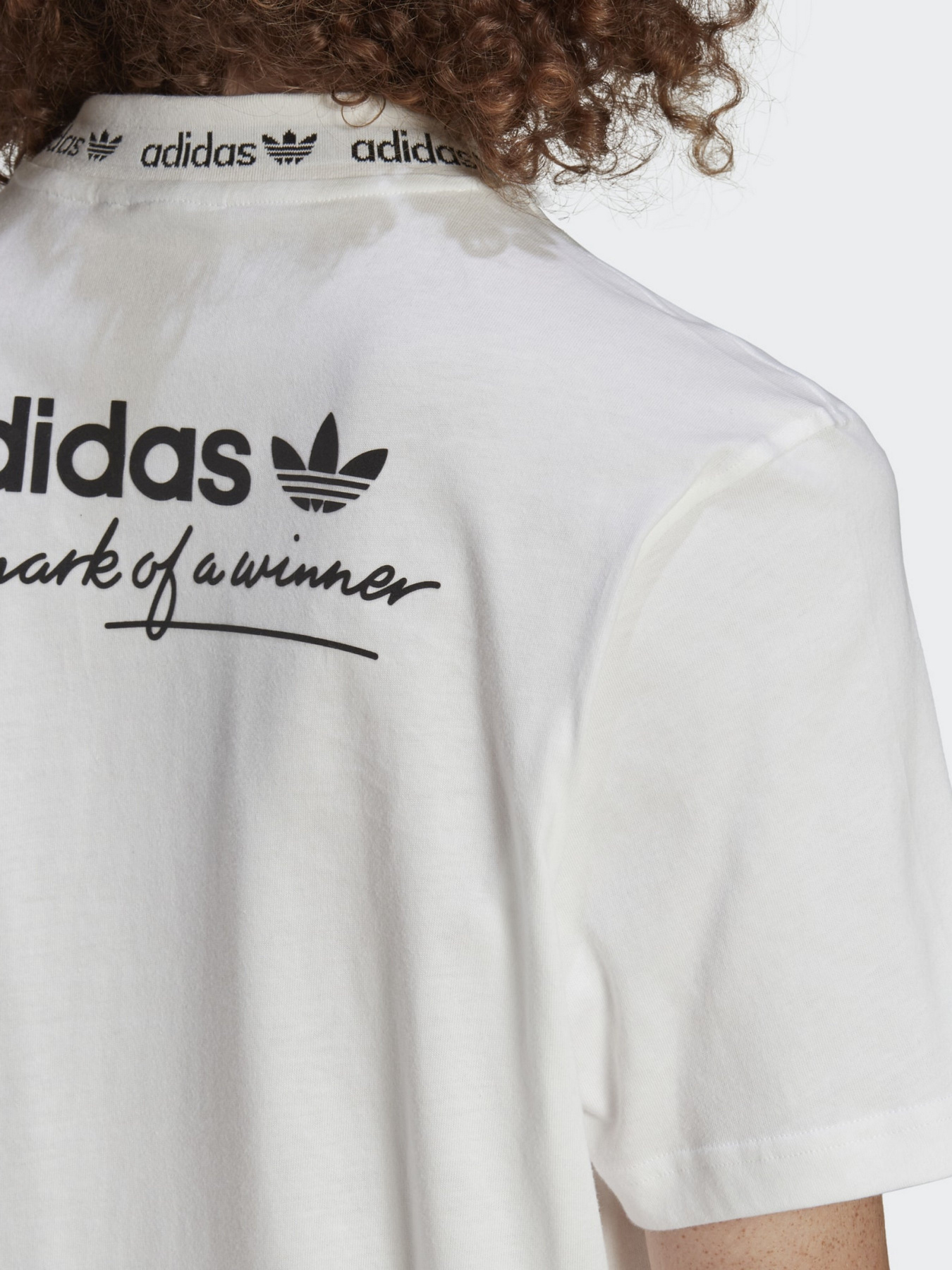 Футболка Adidas Trefoil Linear модель HM2659 Фото