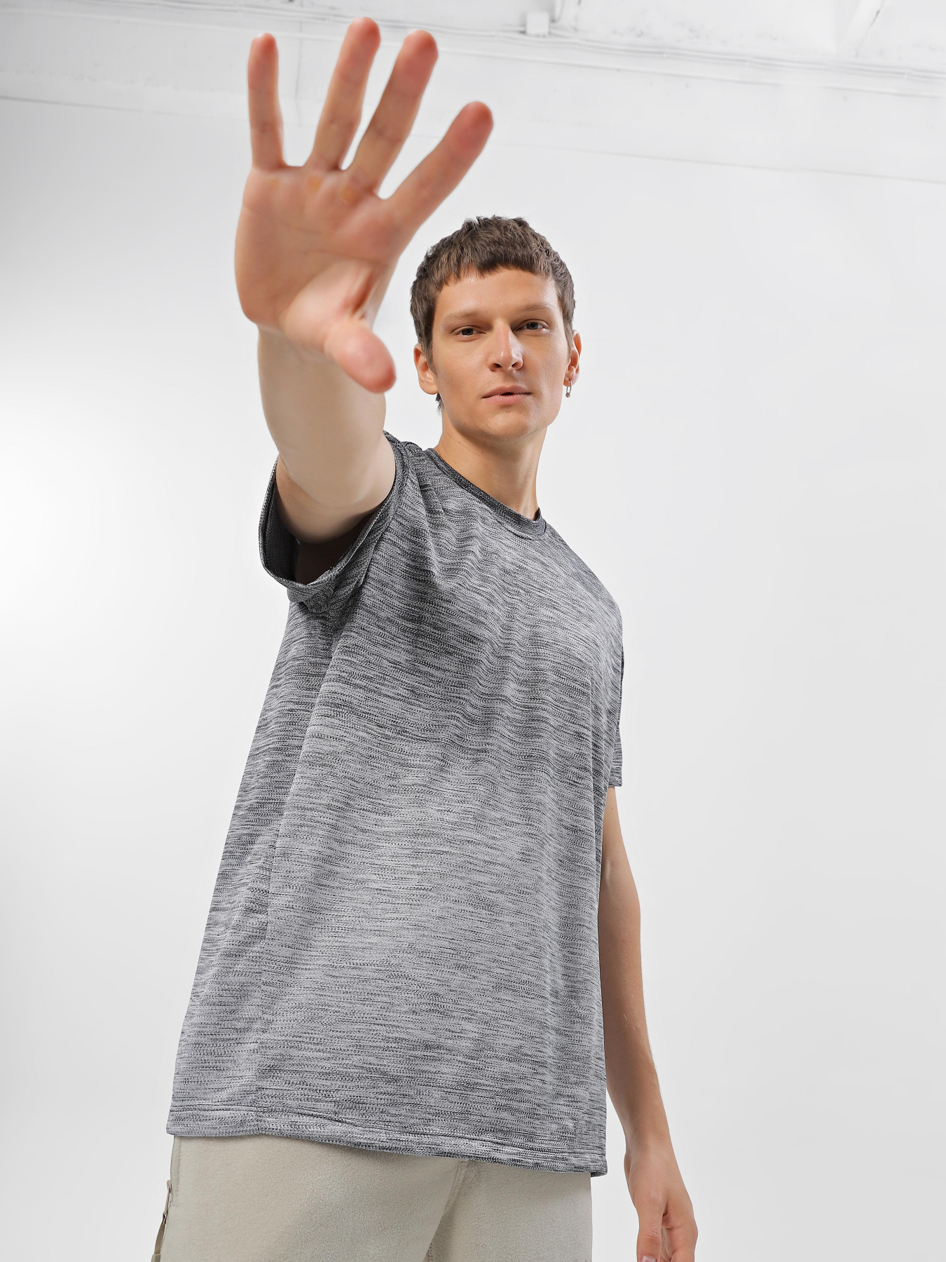 Футболка Adidas Gradient Tech модель FL4394 Фото