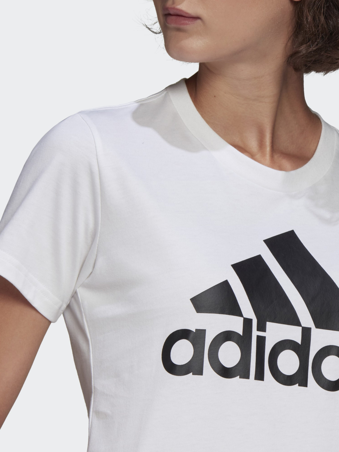 Футболка Adidas ESSENTIALS LOGO SPORTSWEAR модель GL0649 Футболка Adidas ESSENTIALS LOGO SPORTSWEAR модель GL0649 Фото