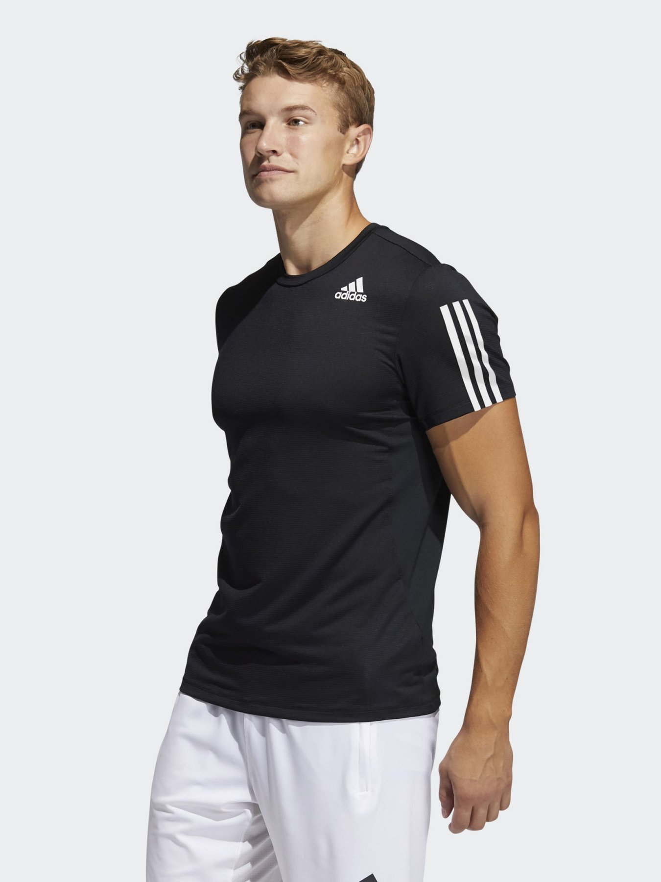 Спортивная футболка Adidas Primeblue Aeroready 3 Stripes модель GQ2159 Фото