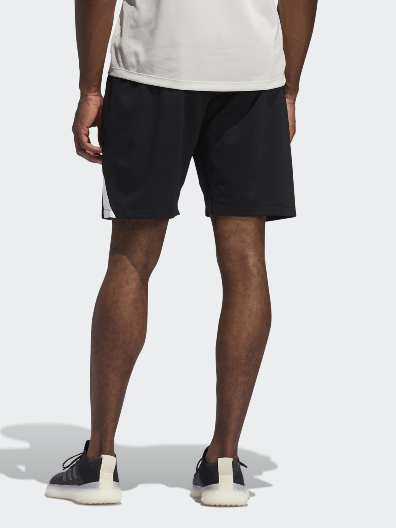 Шорти спортивні Adidas Performance модель GL8943 Фото