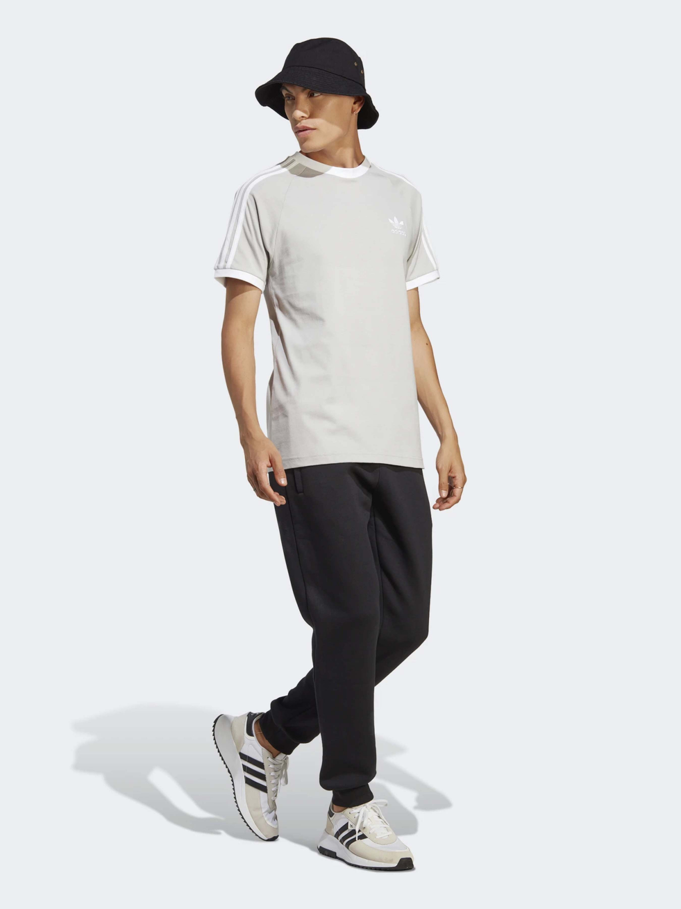 Футболка Adidas Adicolor Classics 3-Stripes модель IA4851 Фото