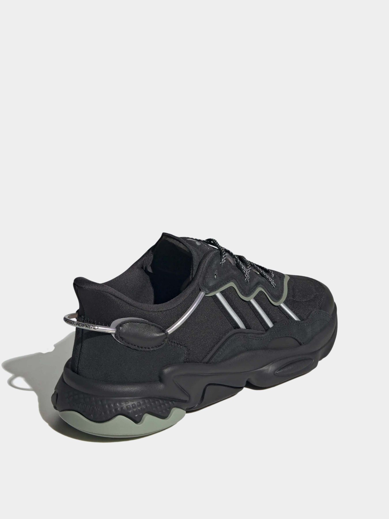 Кроссовки повседневные Adidas Ozweego модель HP6336 Кроссовки повседневные Adidas Ozweego модель HP6336 Фото