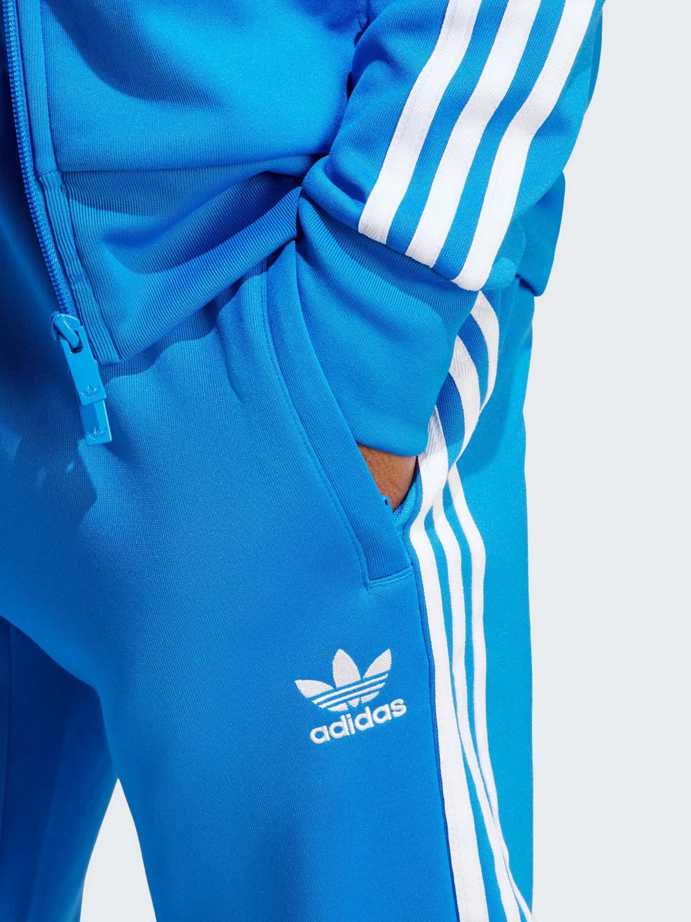 Спортивні штани Adidas Adicolor Classics SST модель IM4542 Фото