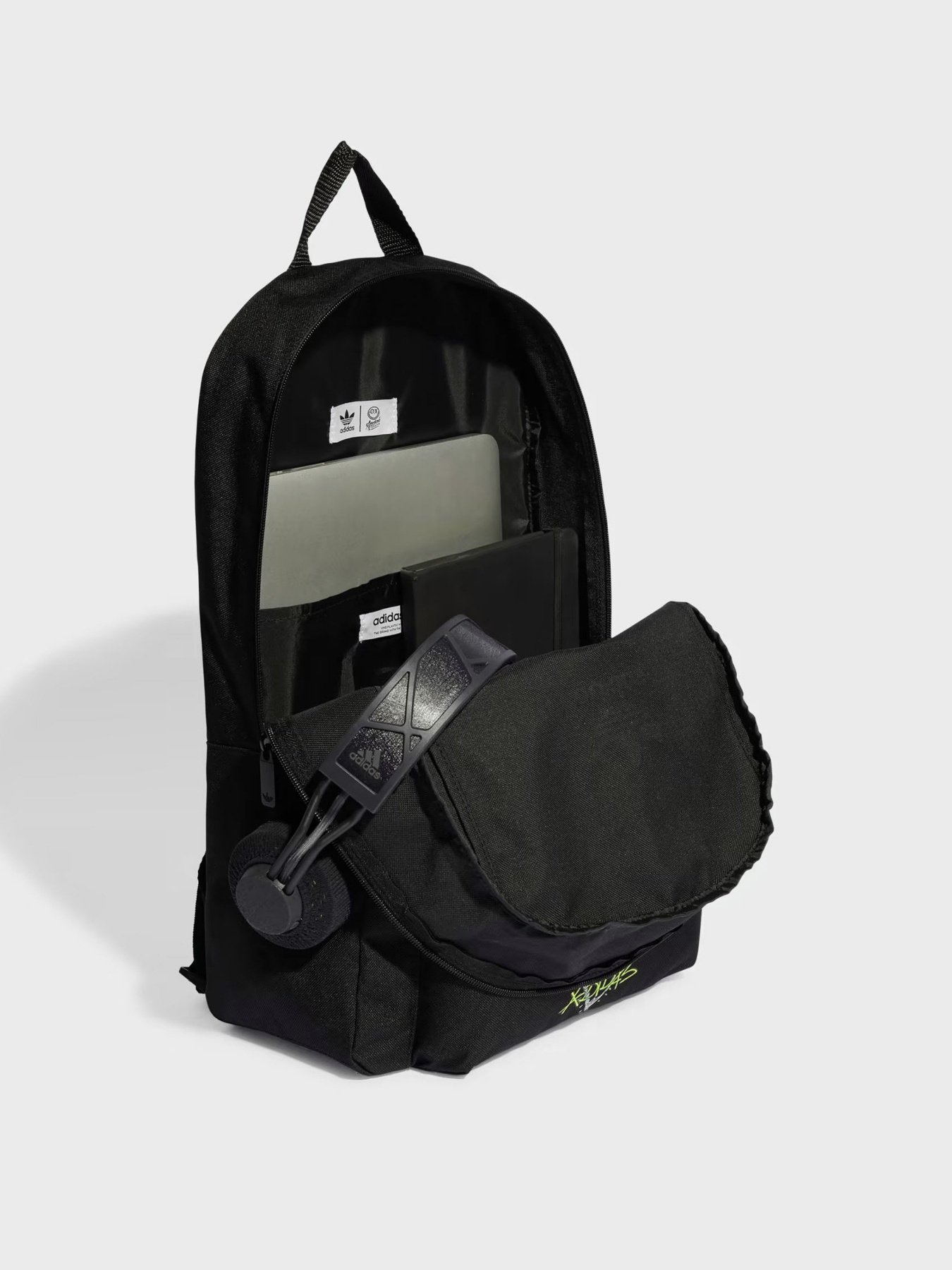 Повсякденний рюкзак Adidas Graphic модель II3369 Фото