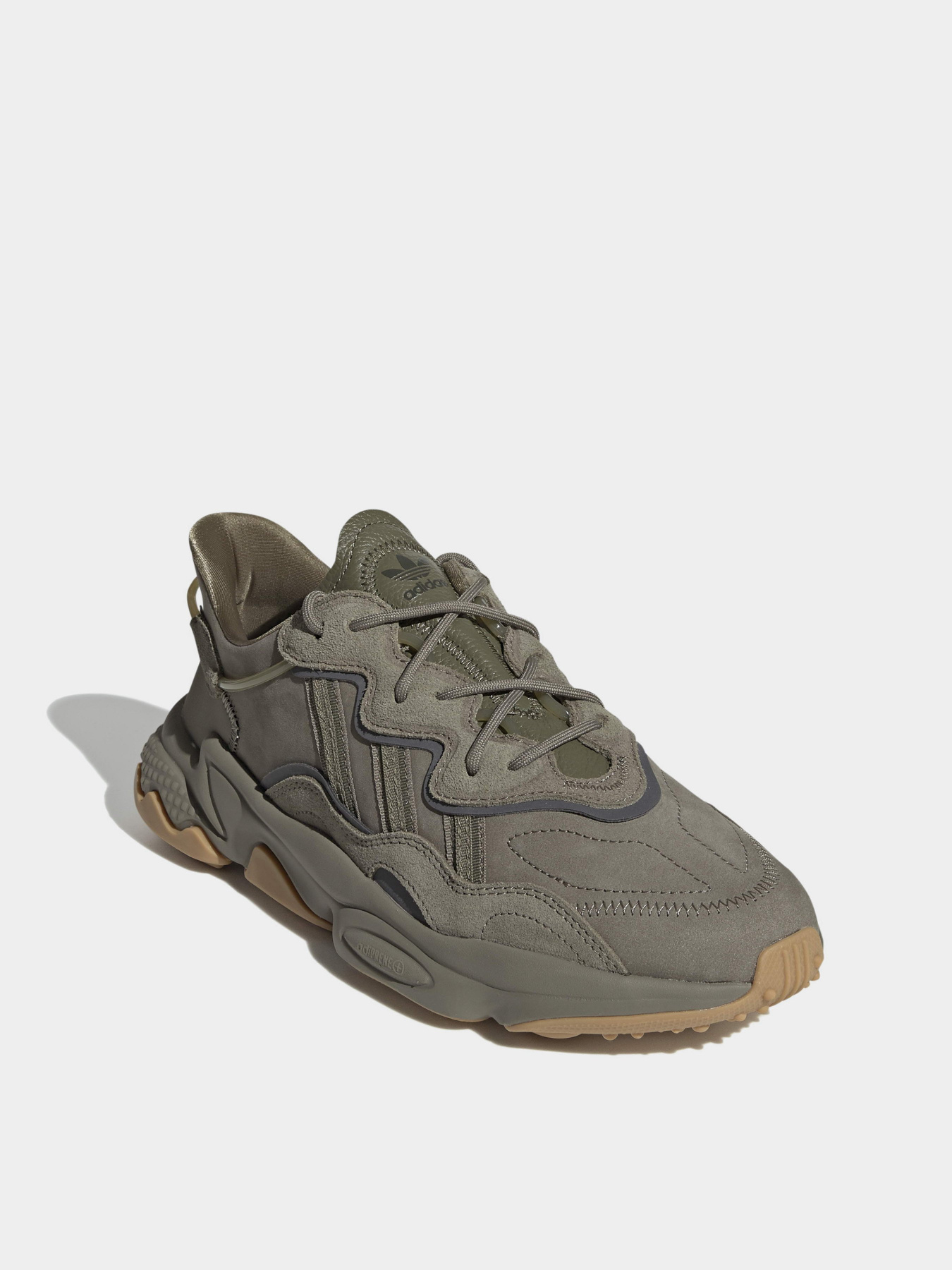 Кросівки повсякденні Adidas Ozweego модель EE6461 Фото