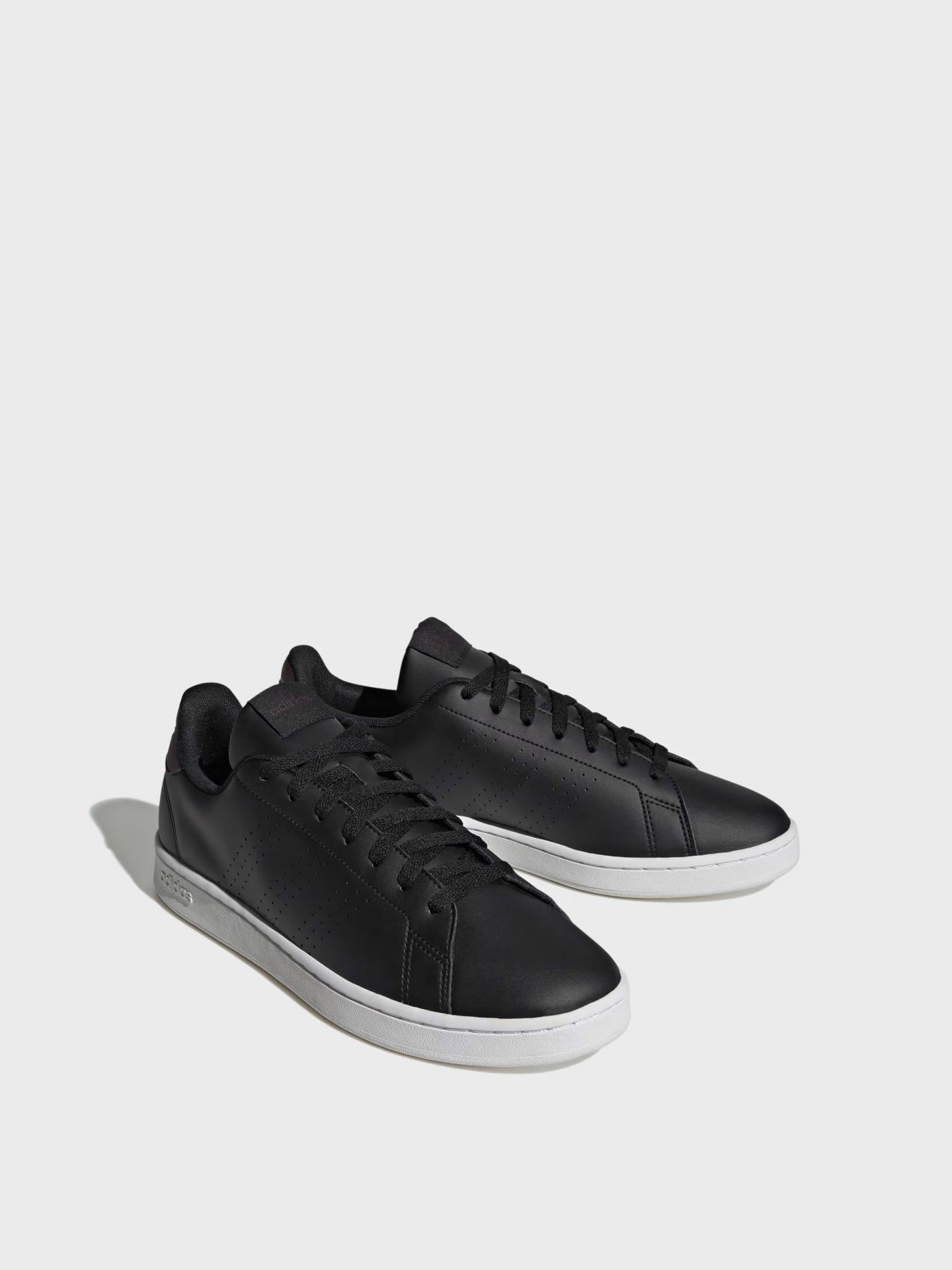 Кеди низькі Adidas Advantage модель ID9630 Кеди низькі Adidas Advantage модель ID9630 Фото