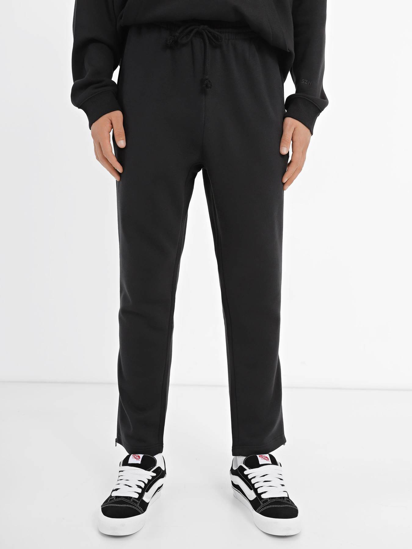 Штаны спортивные Adidas All SZN Fleece модель IB4070 Фото