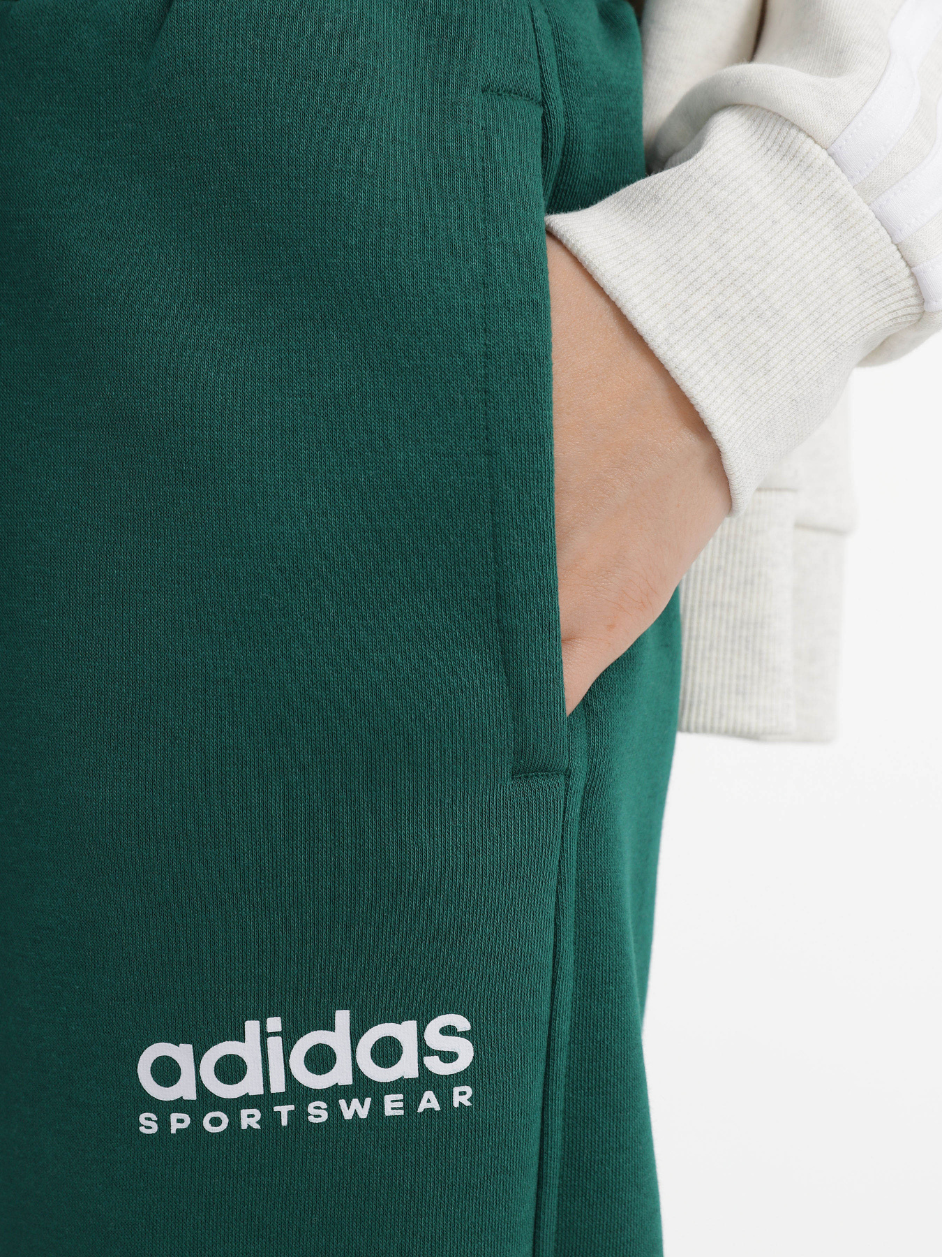 Штани спортивні Adidas All SZN Fleece Graphic Sportswear модель IL3240 Фото